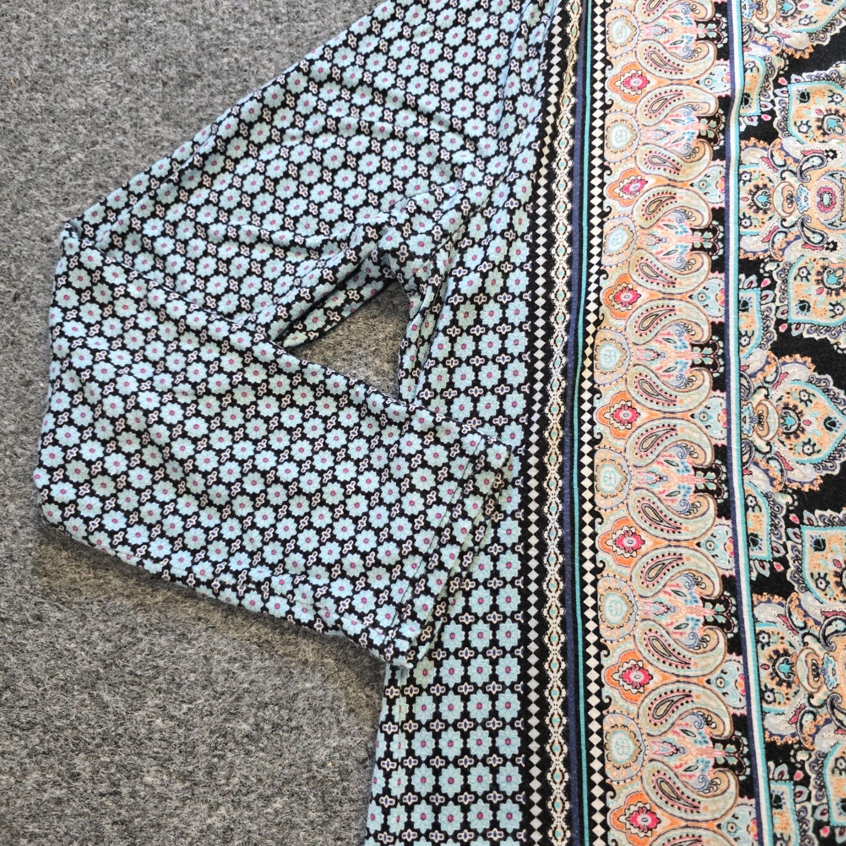 J. Jill J Jill Top Womens Medium Petite Blue Geometric Long Sleeve Stretch Casual Size M / US 6-8 / IT 42-44 - 4 Thumbnail