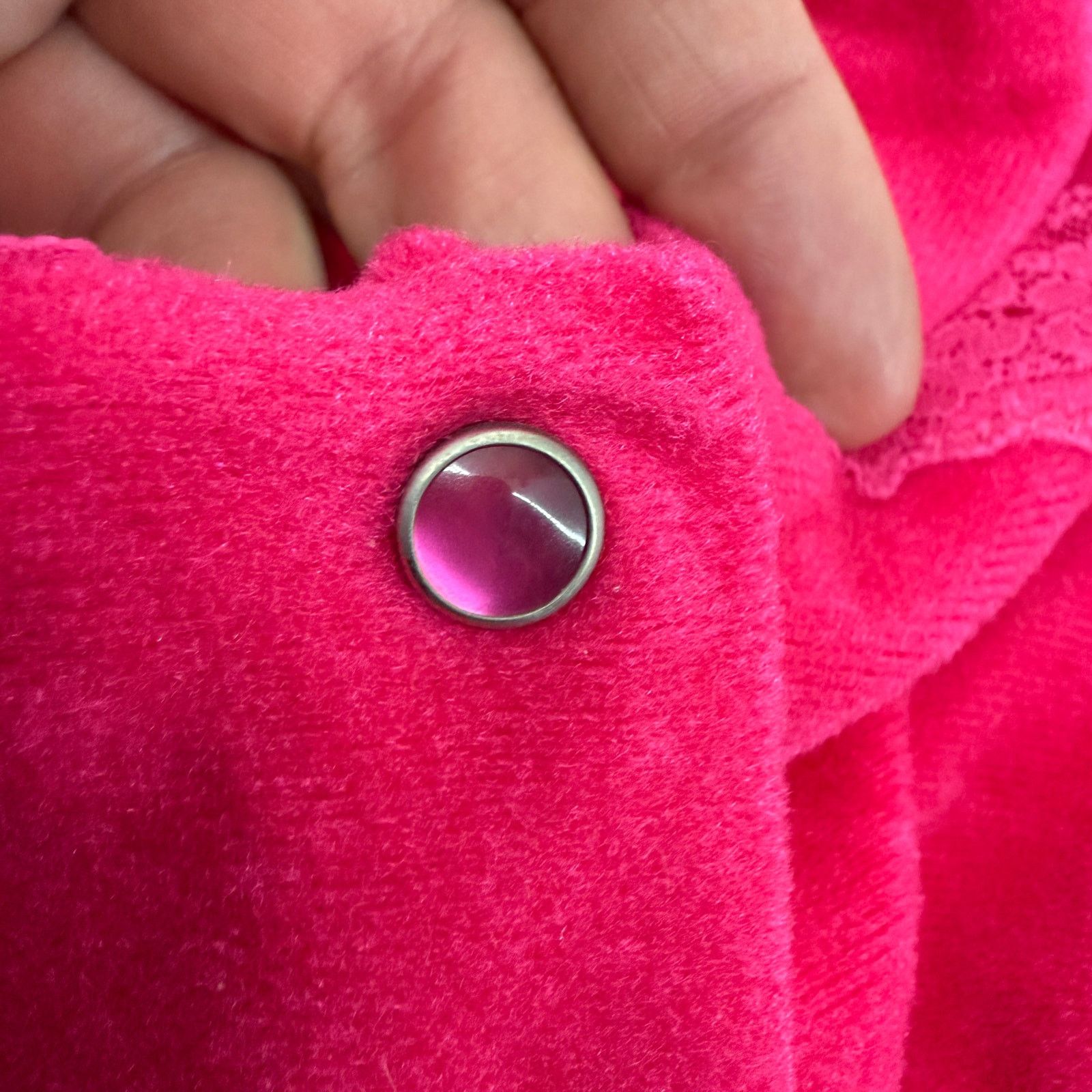 Vintage Vintage Vanity Fair Magenta Velour Long Robe Embroidery Snap Size ONE SIZE - 3 Thumbnail