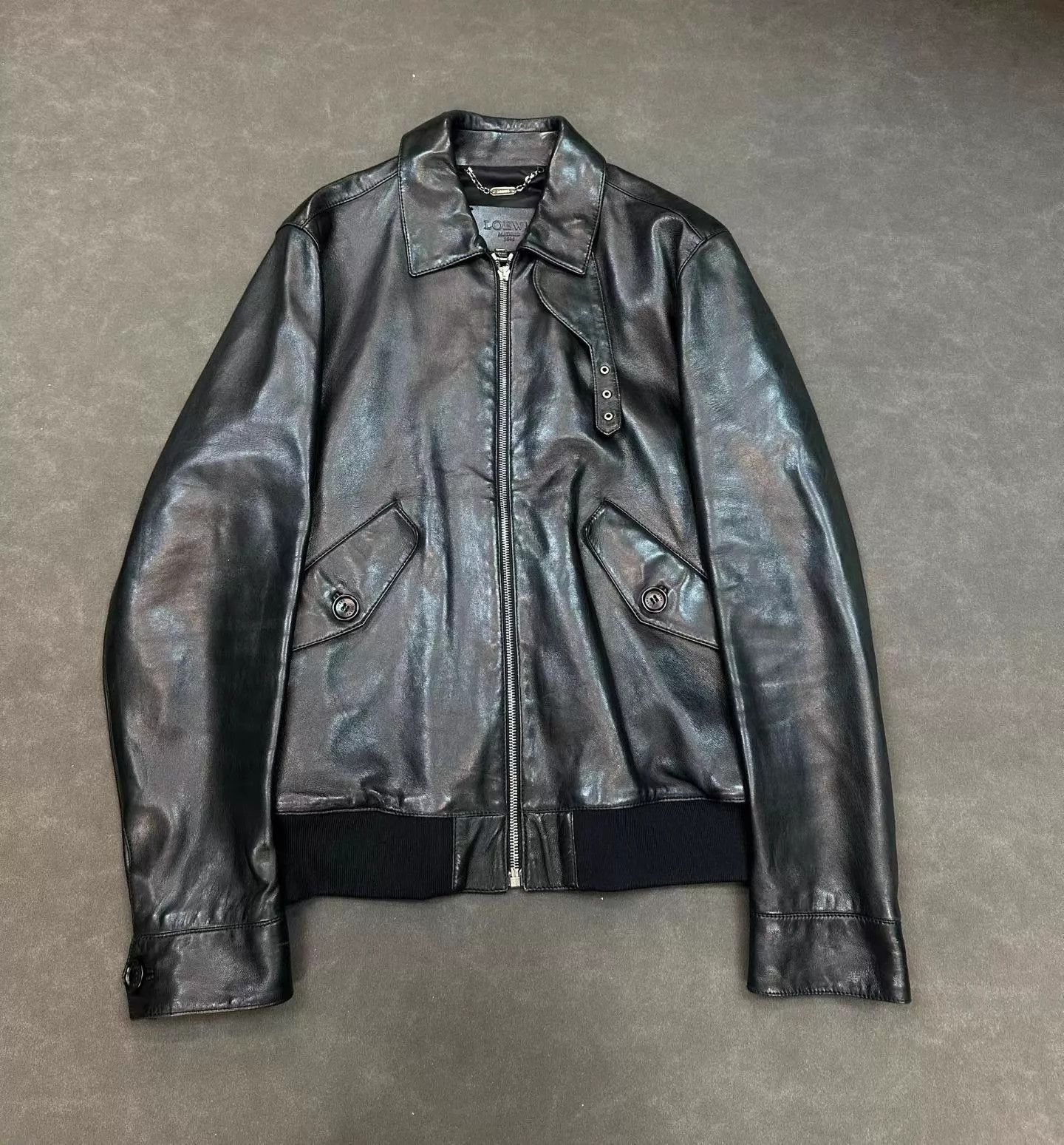 Loewe Loewe Lambskin Fur Collar Leather Jacket M 95New Size US M / EU 48-50 / 2 - 1 Thumbnail