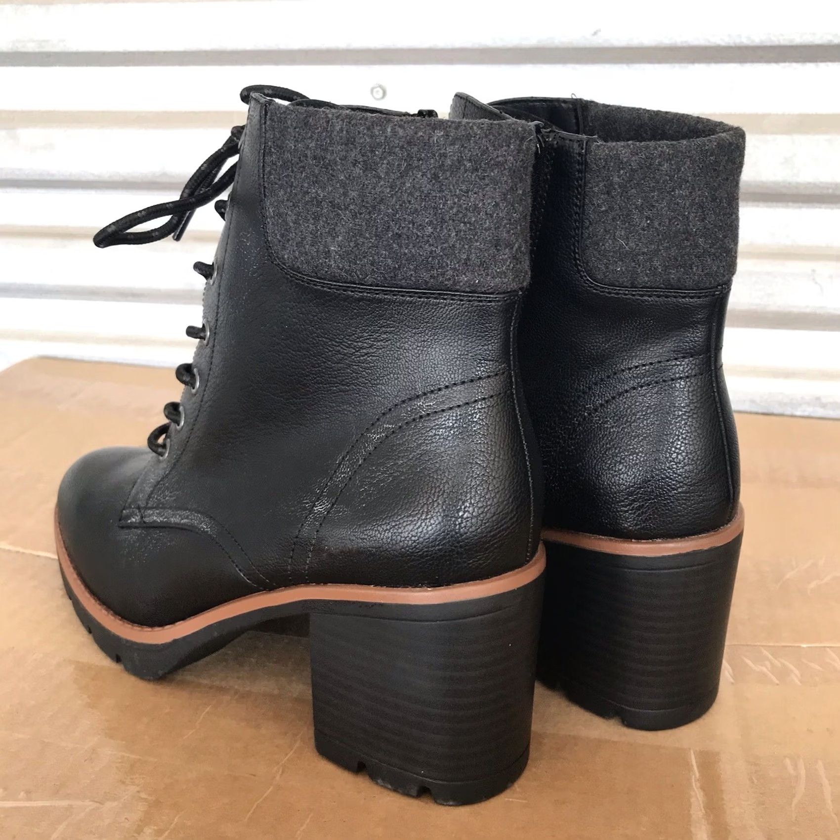 Naturalizer Naturalizer Women Black Madalynn 2 Faux Leather Distressed Lace-Up Ankle Boots 9 M Size US 9 / IT 39 - 3 Thumbnail