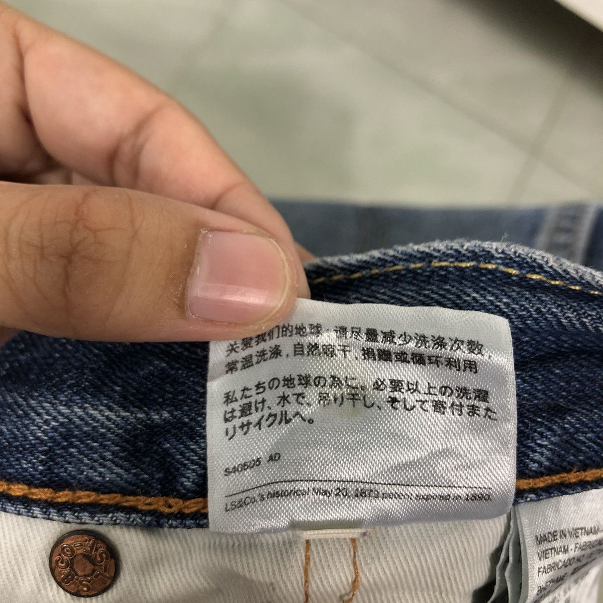 Levi's 🔥VINTAGE LEVI’S STRAIGHT CUT DISTRESSED DENIM JEANS Size US 30 / EU 46 - 24 Thumbnail