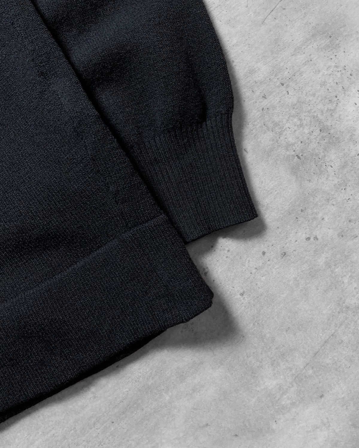 Stone Island Stone Island Black Knit Sweater - L Size US L / EU 52-54 / 3 - 6 Thumbnail