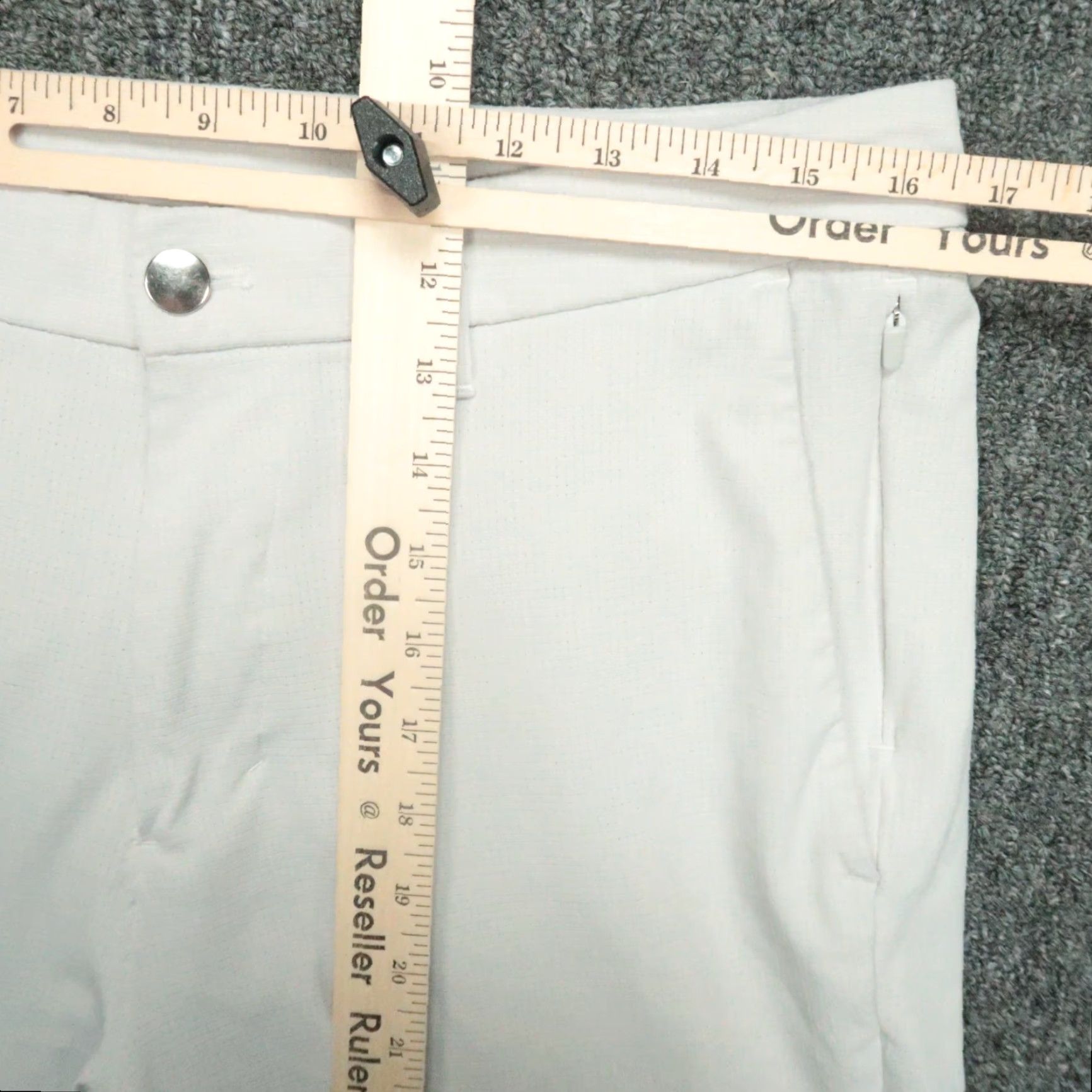Lululemon Lululemon Pants Men 33x28 Gray Commission Slim Fit Ventlight Zip Pocket Shirt, Pants? Size US 33 - 6 Thumbnail