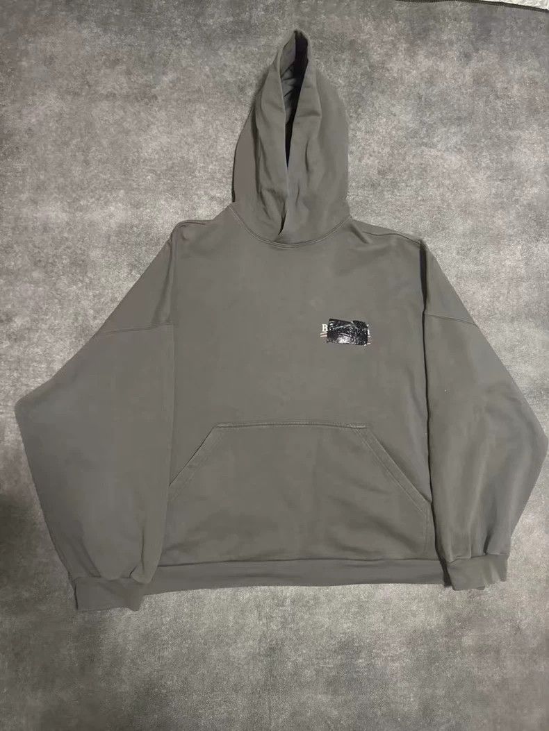 Balenciaga Balenciaga Coke hoodie 3 yards gray, cool logo letter prin Size US L / EU 52-54 / 3 - 1 Thumbnail
