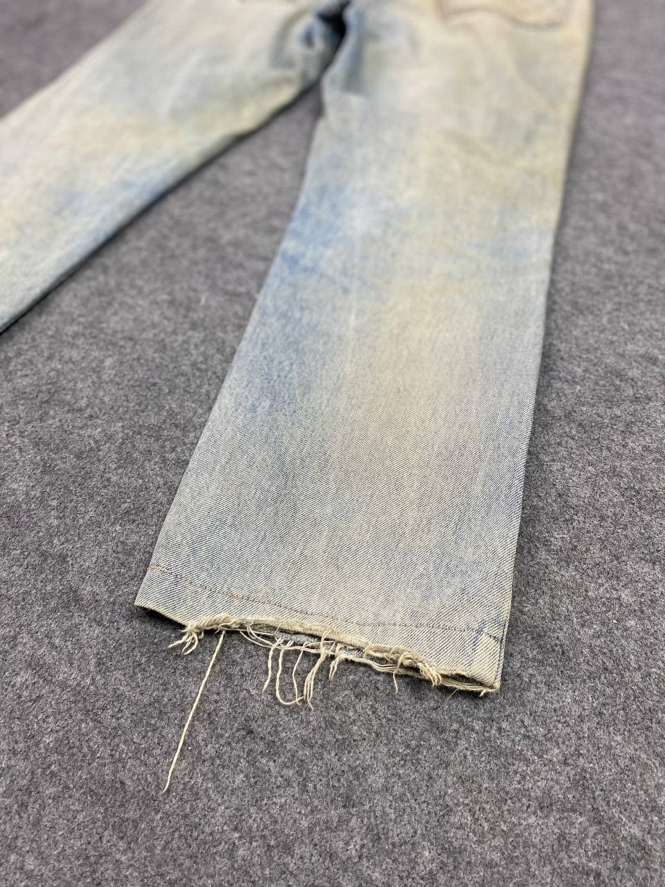 Wrangler vintage wrangler lightwash distressed denim Size US 34 / EU 50 - 6 Thumbnail
