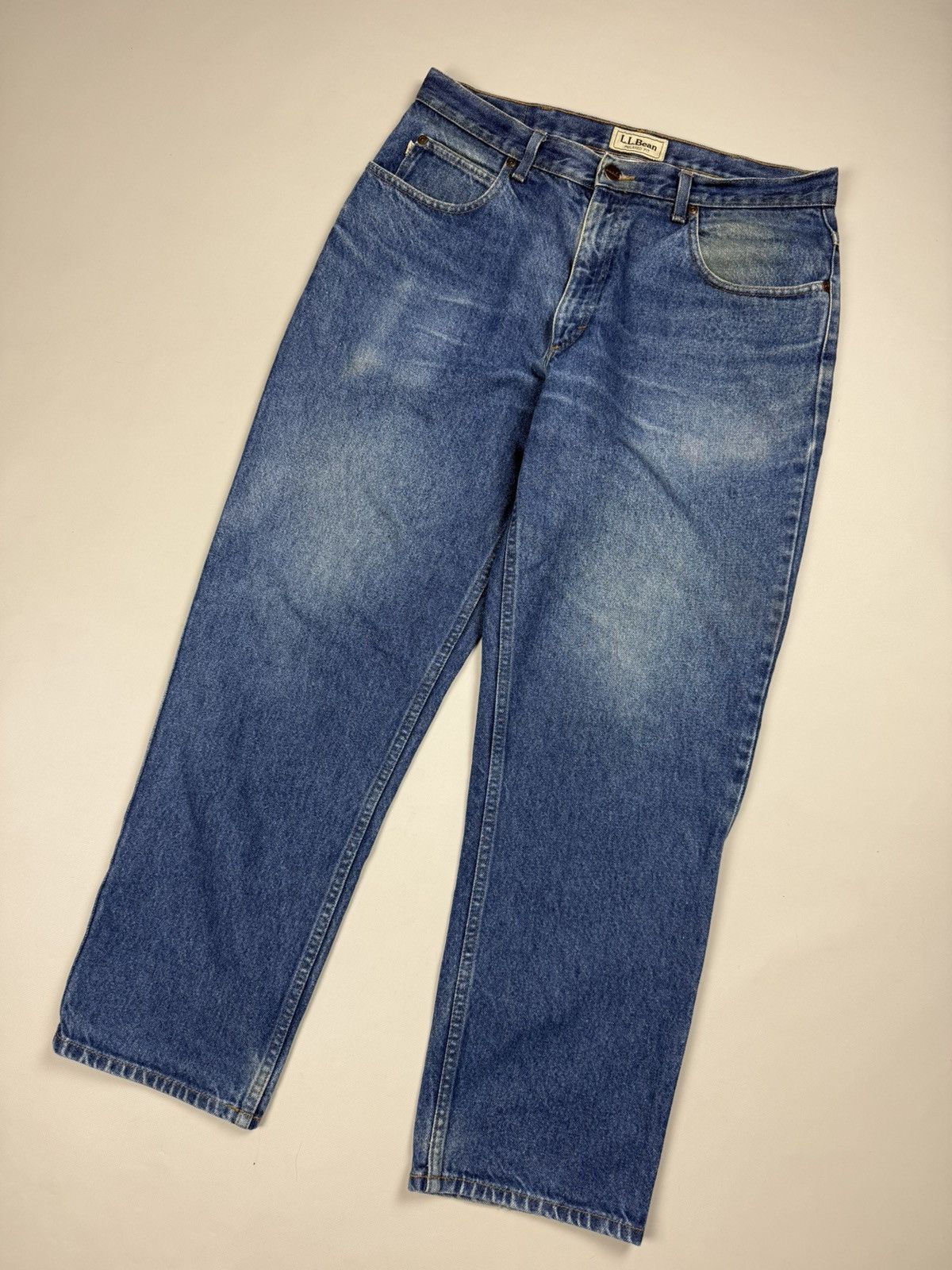 L.L. Bean L.L. Bean Men’s Relaxed Fit Denim Jeans Size 34 Size US 34 / EU 50 - 6 Thumbnail