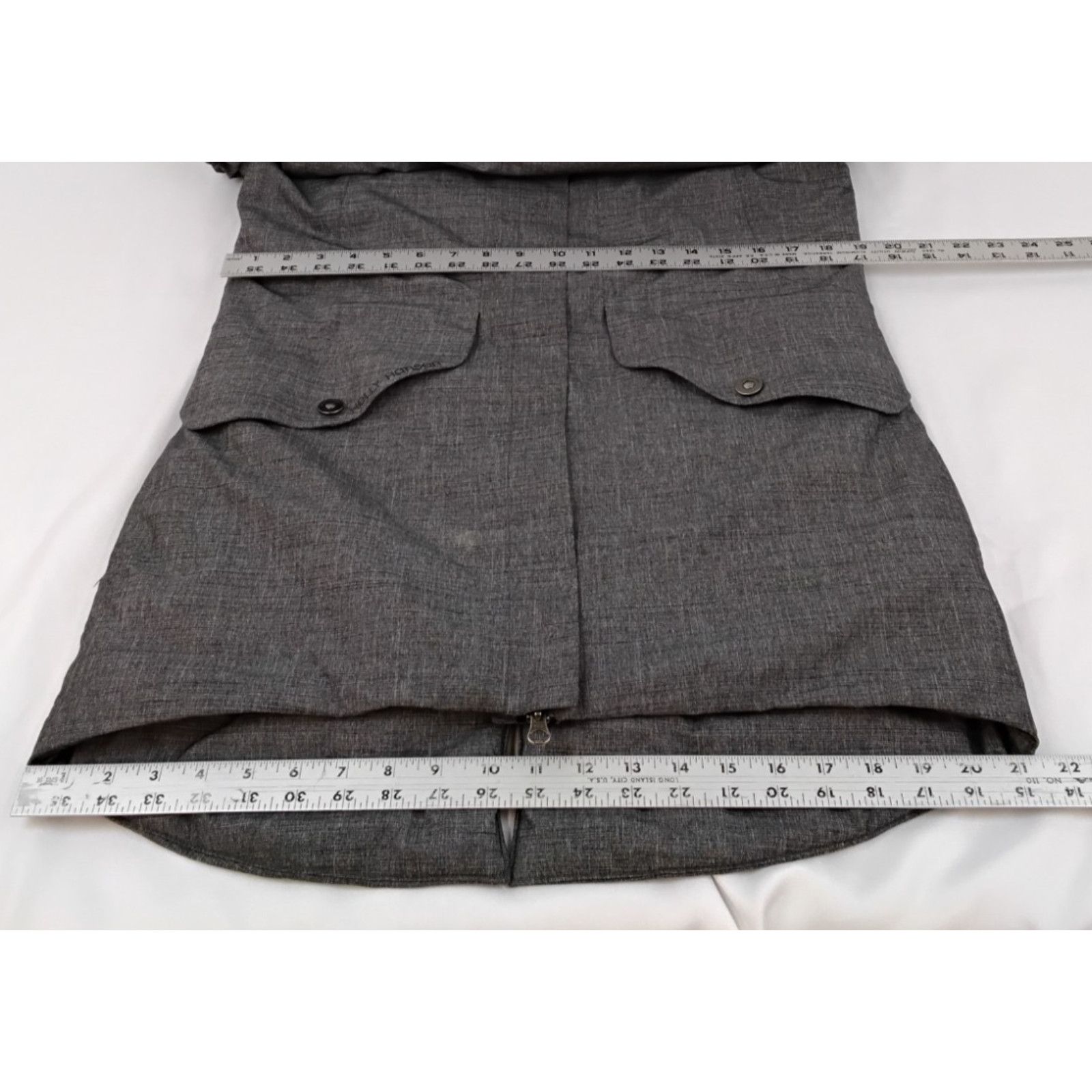 Helly Hansen Helly Hansen Ski/Snowboard Jacket Women's M Gray Insulated Size M / US 6-8 / IT 42-44 - 17 Thumbnail