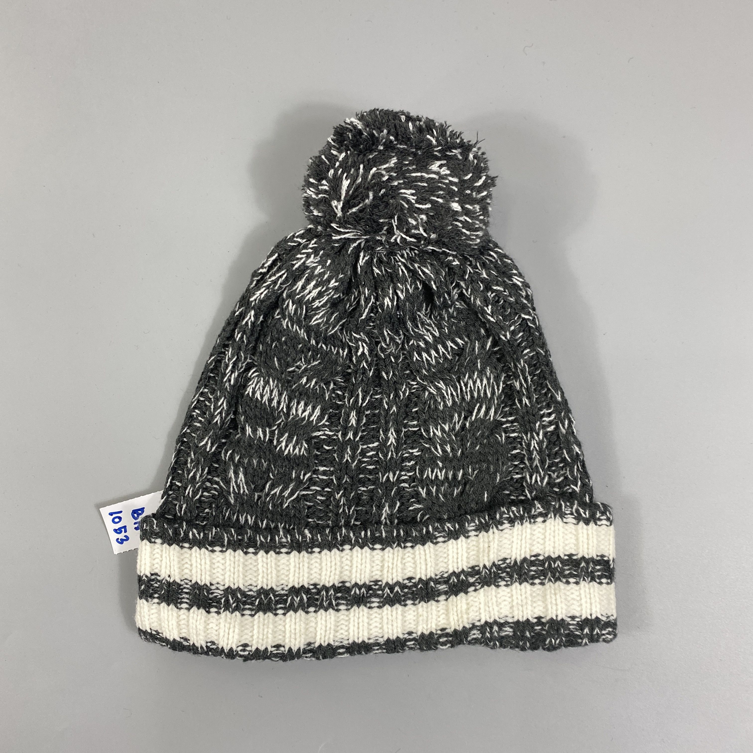 Mickey Mouse Mickey Mouse Knitted Snow Cap -BN1053 Size ONE SIZE - 7 Thumbnail