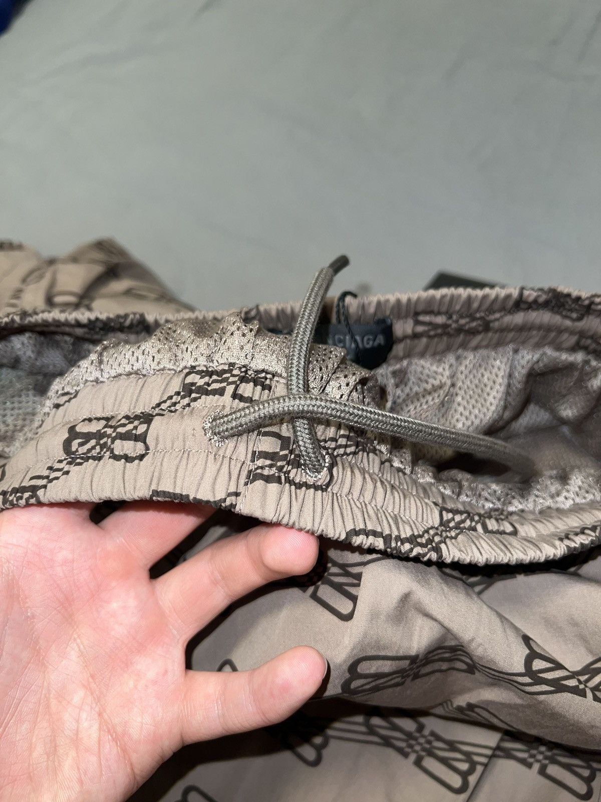 Balenciaga Balenciaga Monogram Logo Beige Track Pants Size US 32 / EU 48 - 6 Thumbnail