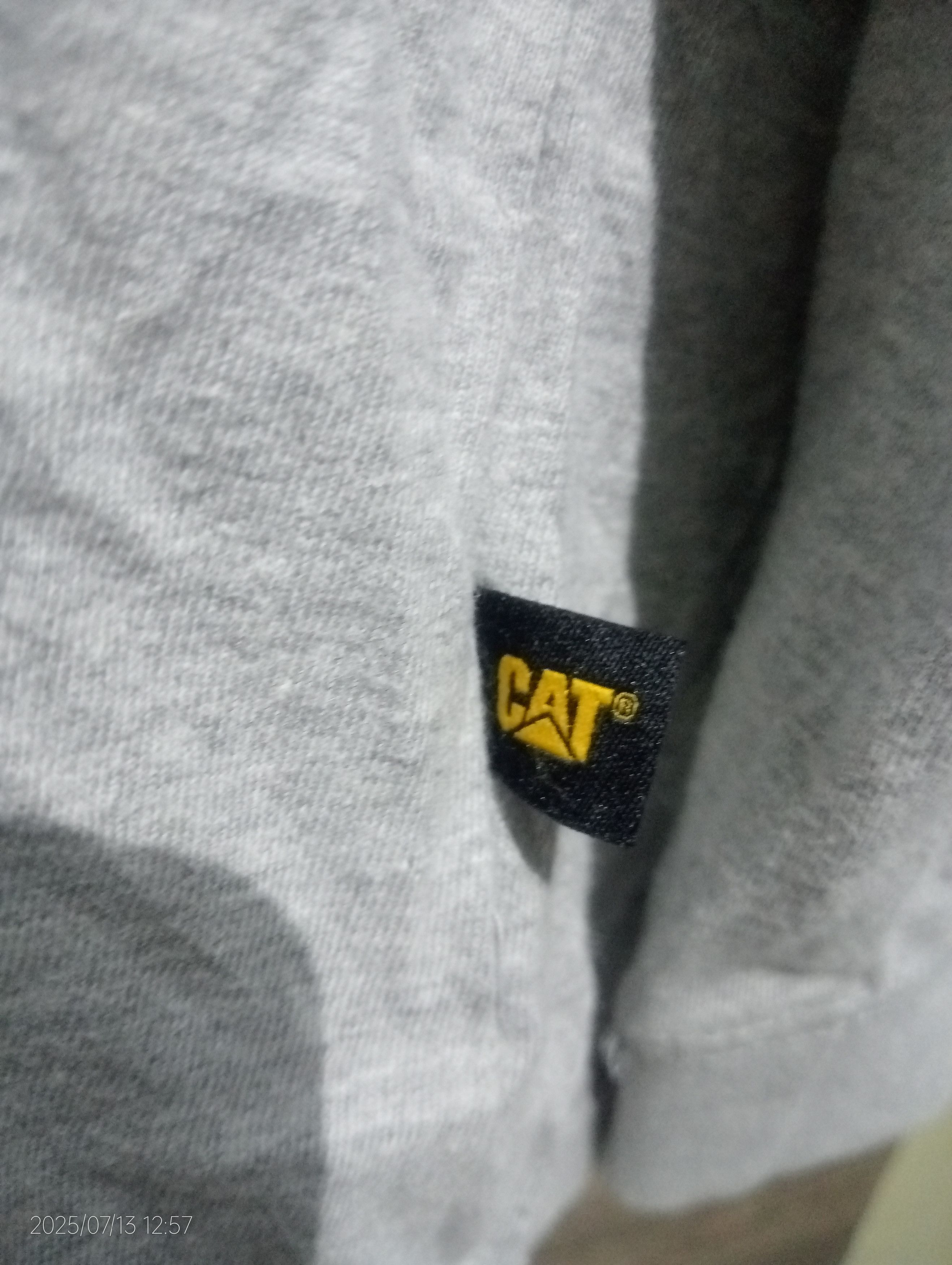 Caterpillar Caterpillar Long Sleeve Tshirt Size US XL / EU 56 / 4 - 4 Thumbnail