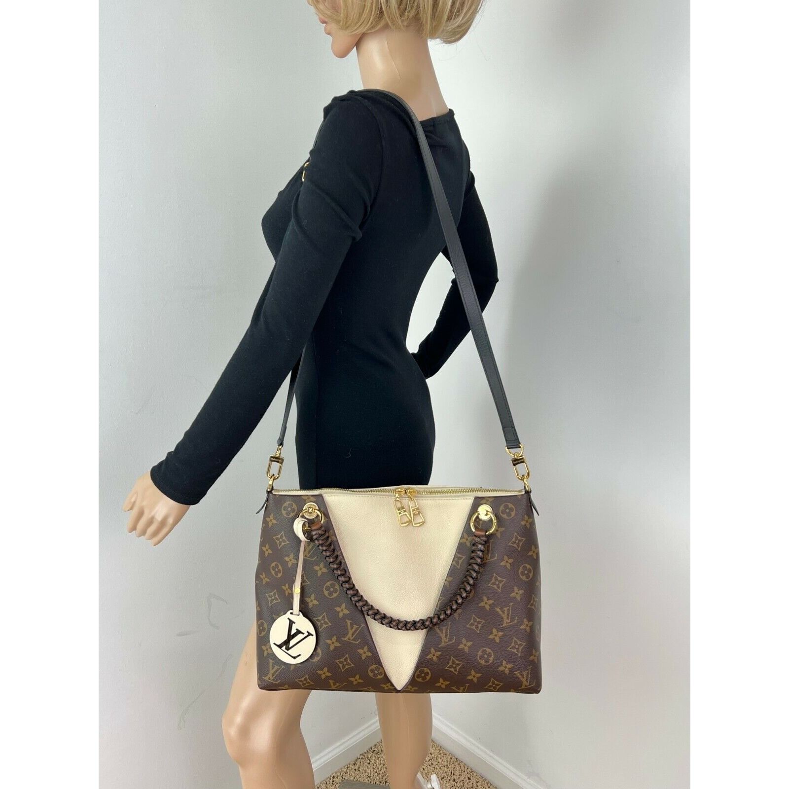 Louis Vuitton Louis Vuitton Braided V Tote MM Cream Leather Canvas Shoulde Size ONE SIZE - 4 Thumbnail
