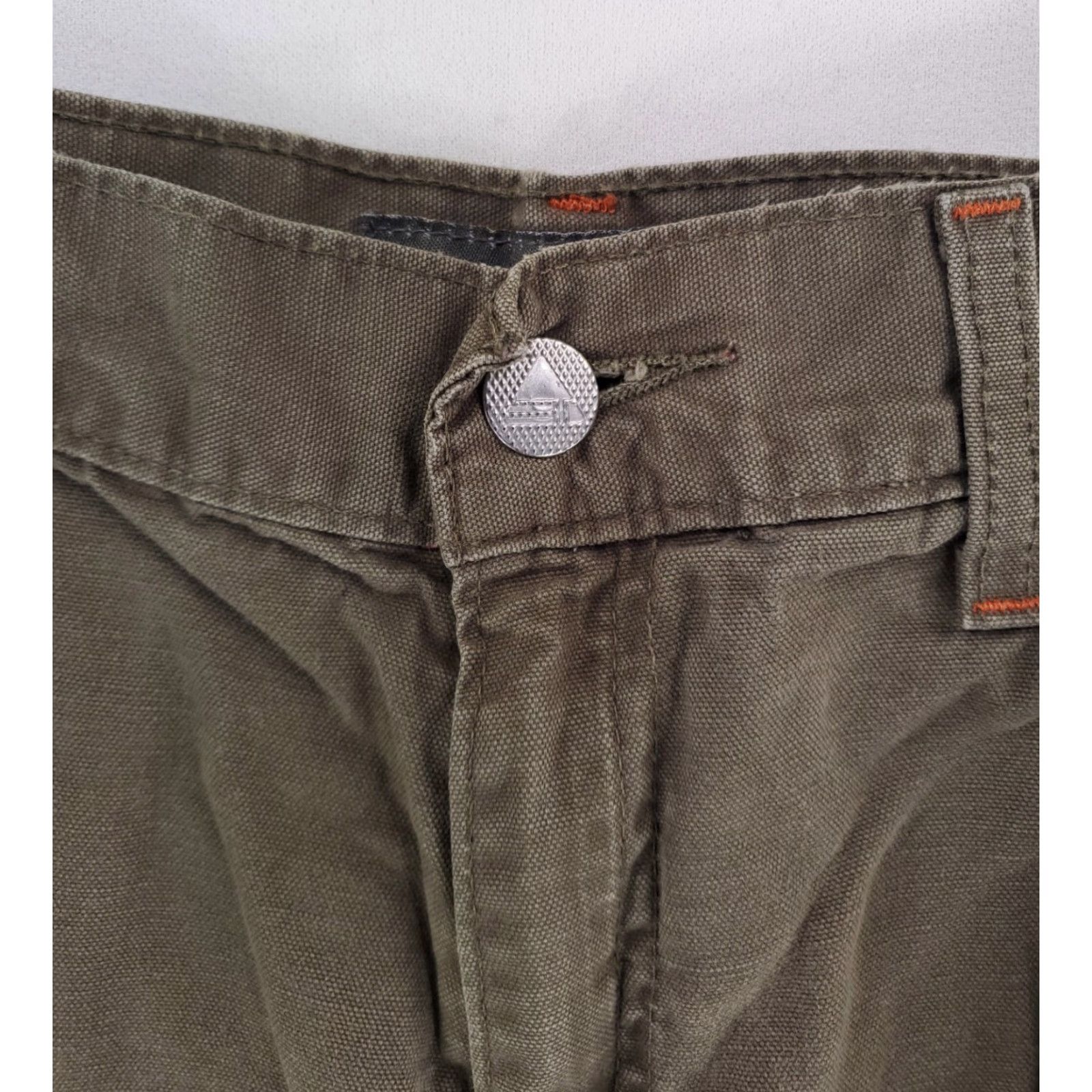 Levi's VINTAGE Levi's Cargo Shorts Green Mens S 26 x 10 Y2K Silvertab Short Size US 26 / EU 42 - 3 Thumbnail