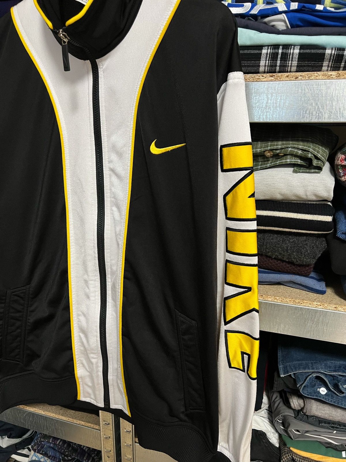 Nike × Vintage Vintage Men’s Nike Track Jacket Swoosh Olympic Sweatshirt XL Size US XL / EU 56 / 4 - 2 Thumbnail