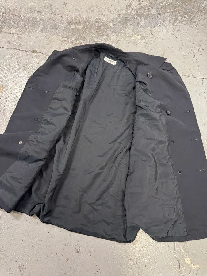 Giorgio Armani 1990s Giorgio Armani Collezioni Black Buttoned Long Jacket Size US M / EU 48-50 / 2 - 7 Thumbnail