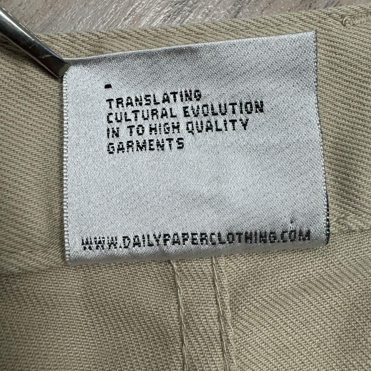 Daily Paper Daily Paper Asymmetric Pocket Shorts Size US 30 / EU 46 - 13 Thumbnail