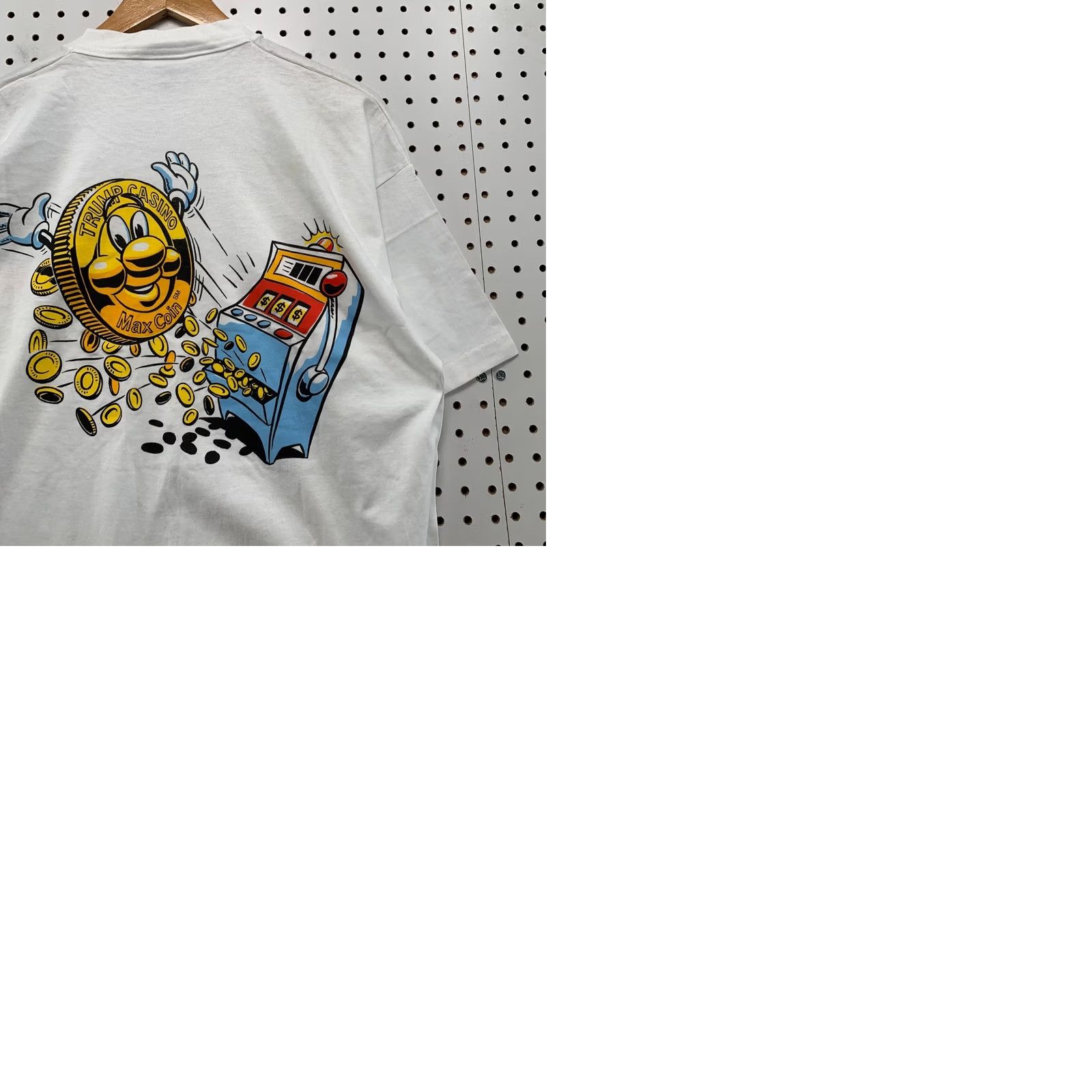 Fruit Of The Loom VINTAGE Trump Casino Shirt Mens XL White 90s SIngle Stitch Slot Graphic T Size US XL / EU 56 / 4 - 9 Thumbnail
