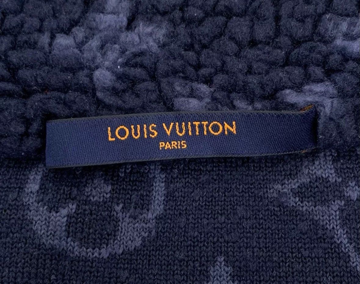 Louis Vuitton Louis Vuitton Lv 21 blue teddy zipper jacket Size US L / EU 52-54 / 3 - 6 Thumbnail