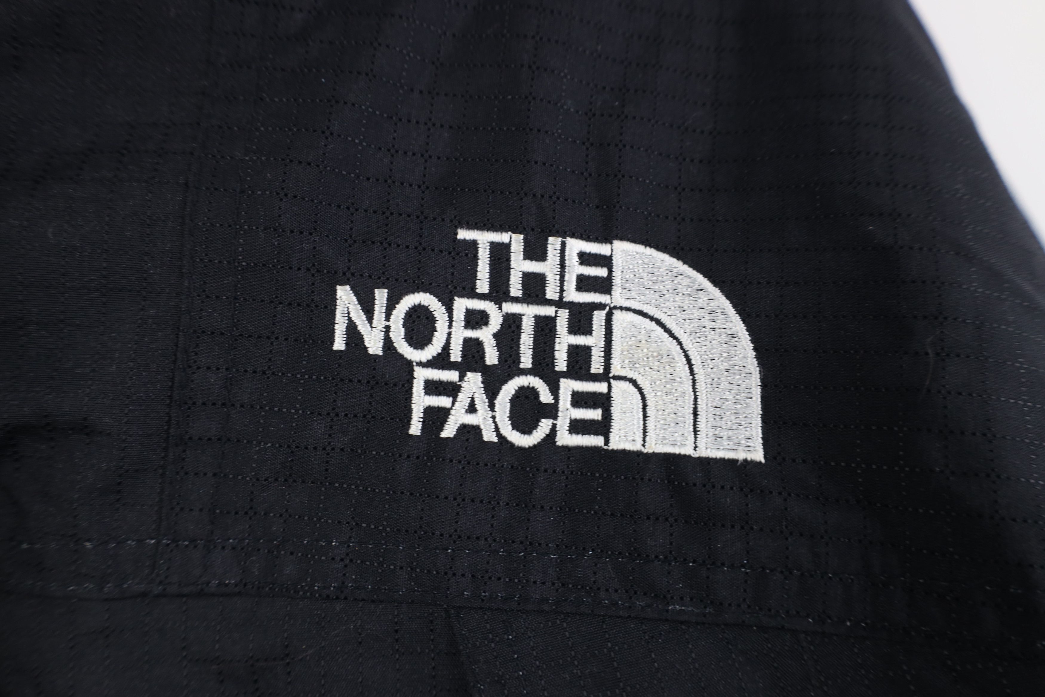 The North Face Vintage 90s The North Face Goretex Ripstop Hooded Jacket Size US M / EU 48-50 / 2 - 4 Thumbnail