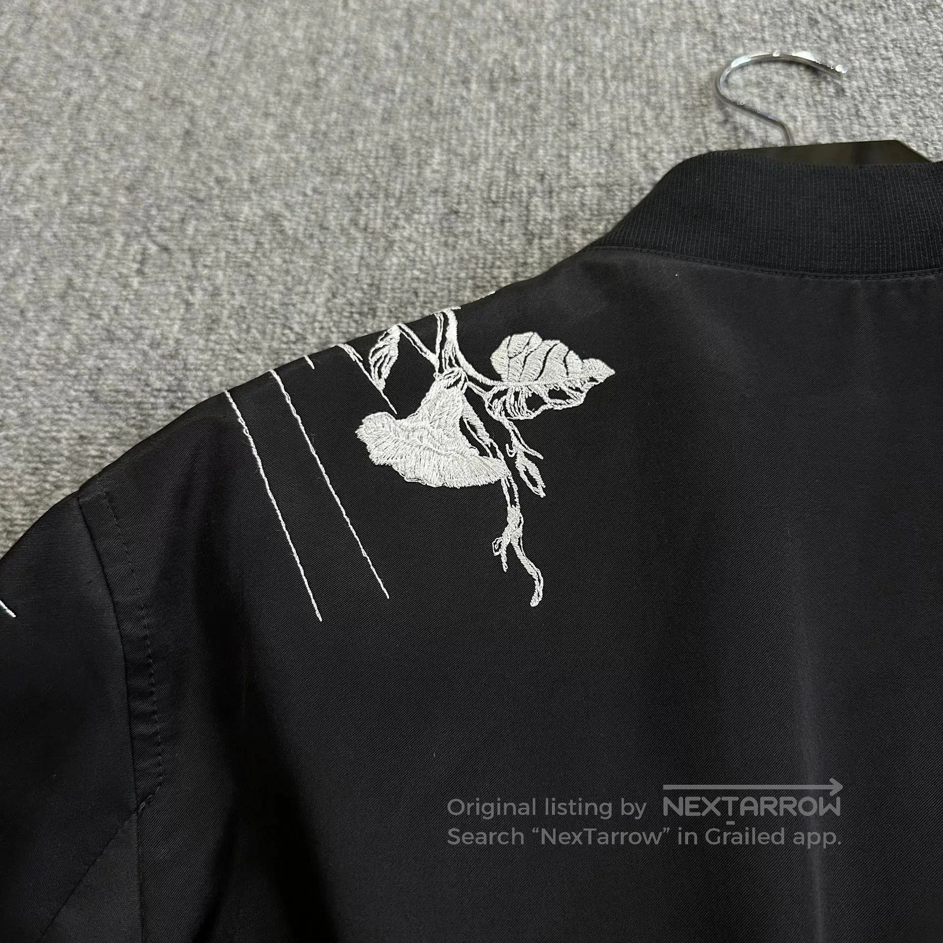 Alexander McQueen Alexander McQueen Black Embroidered Jacket. Size US L / EU 52-54 / 3 - 4 Thumbnail