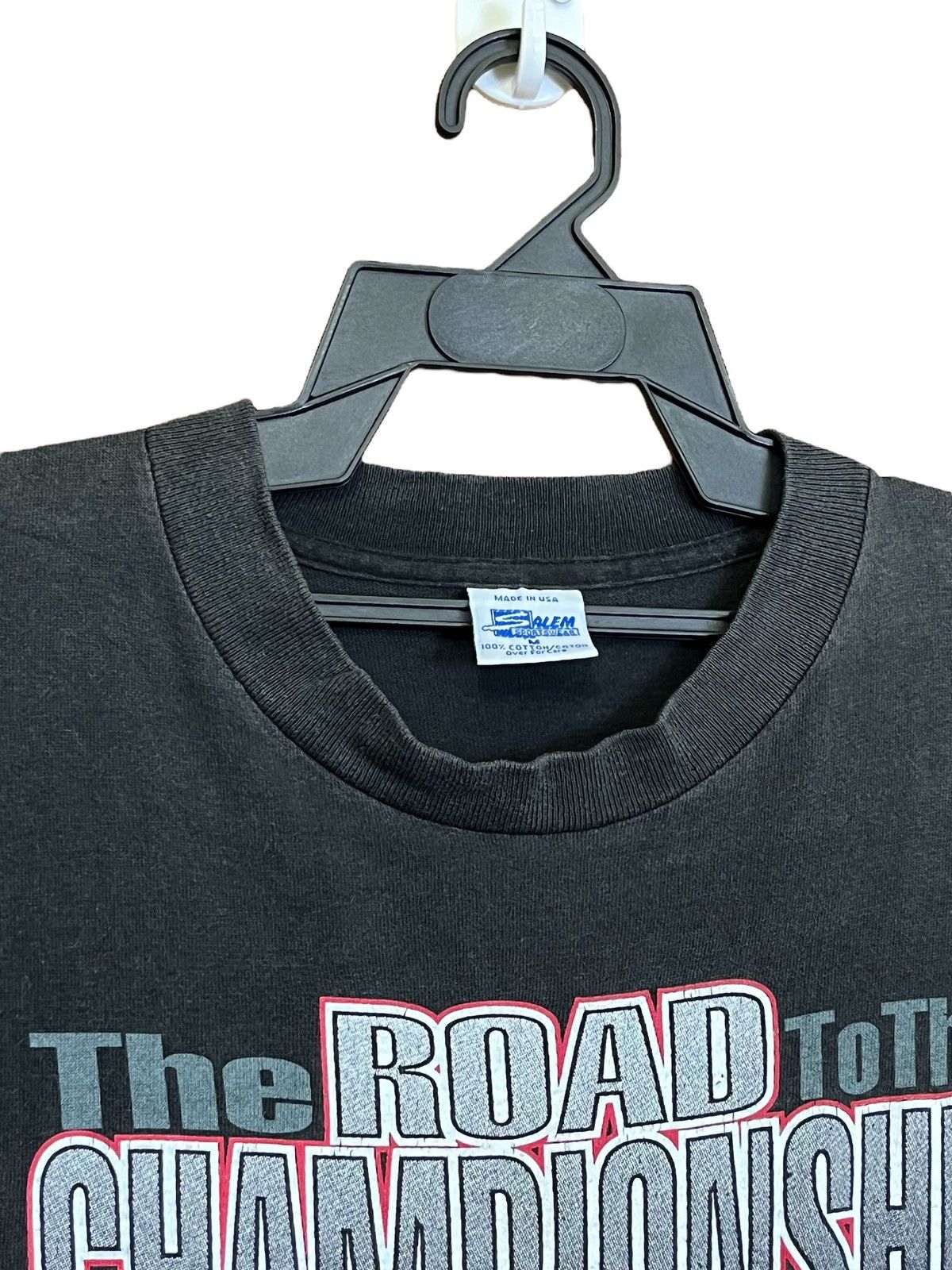 NBA VINTAGE 90s CHICAGO BULLS ROAD CHAMPIONSHIP T SHIRT Size US M / EU 48-50 / 2 - 4 Thumbnail