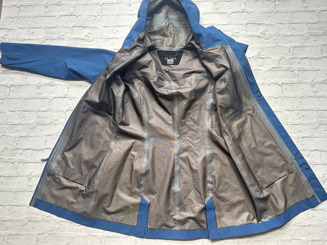 Arc'teryx Arcteryx Codetta Coat Rare Womens Jacket Goretex S Size S / US 4 / IT 40 - 4 Thumbnail