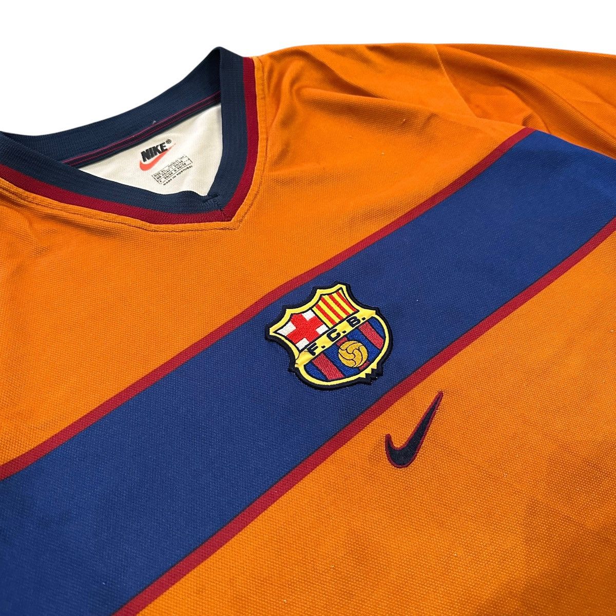 Nike Nike FC Barcelona 1998-00 third football/soccershirt/jersey Size US XL / EU 56 / 4 - 6 Thumbnail