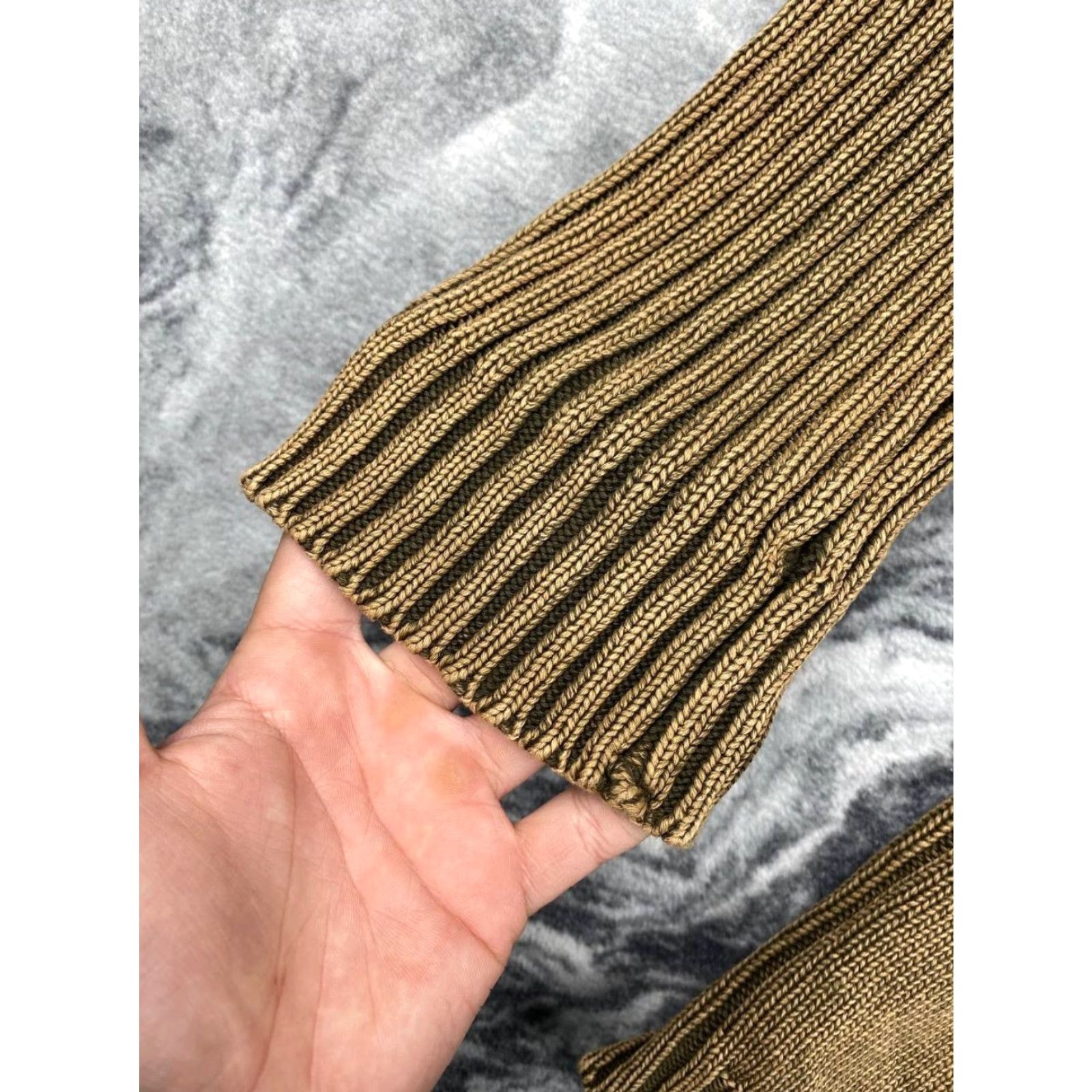 Dolce & Gabbana VINTAGE Dolce&Gabbana Ribbed Knit Sweater 1/4 Zip Men Size M Brown Pullover Knit Long Sleeve Winter Casual Mens Size US M / EU 48-50 / 2 - 8 Thumbnail