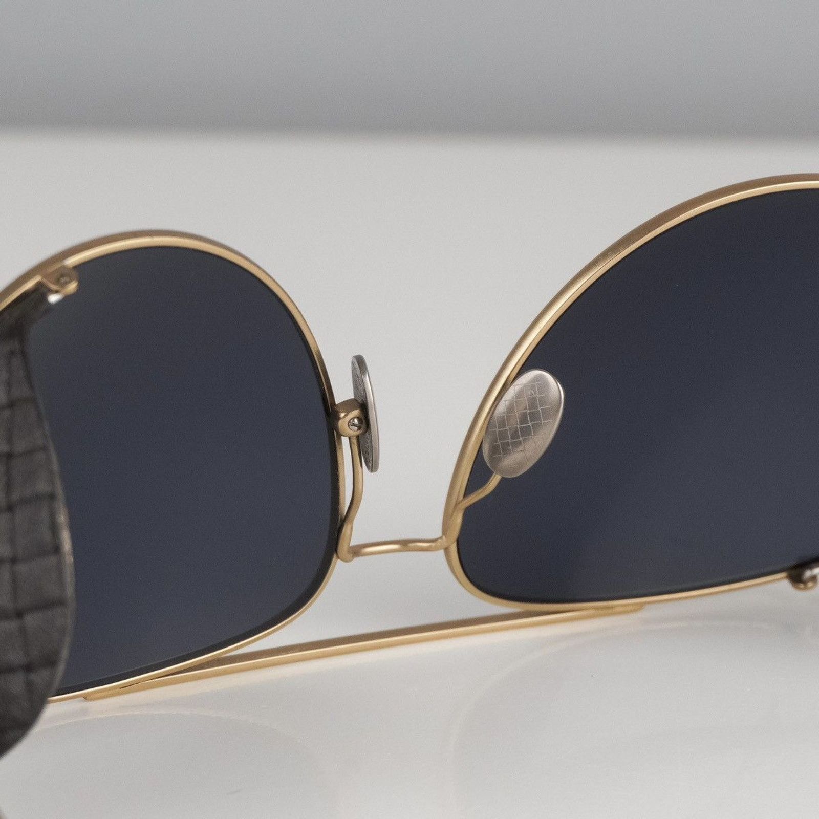 Bottega Veneta Bottega veneta gold leather aviator titanium sunglasses Size ONE SIZE - 7 Thumbnail