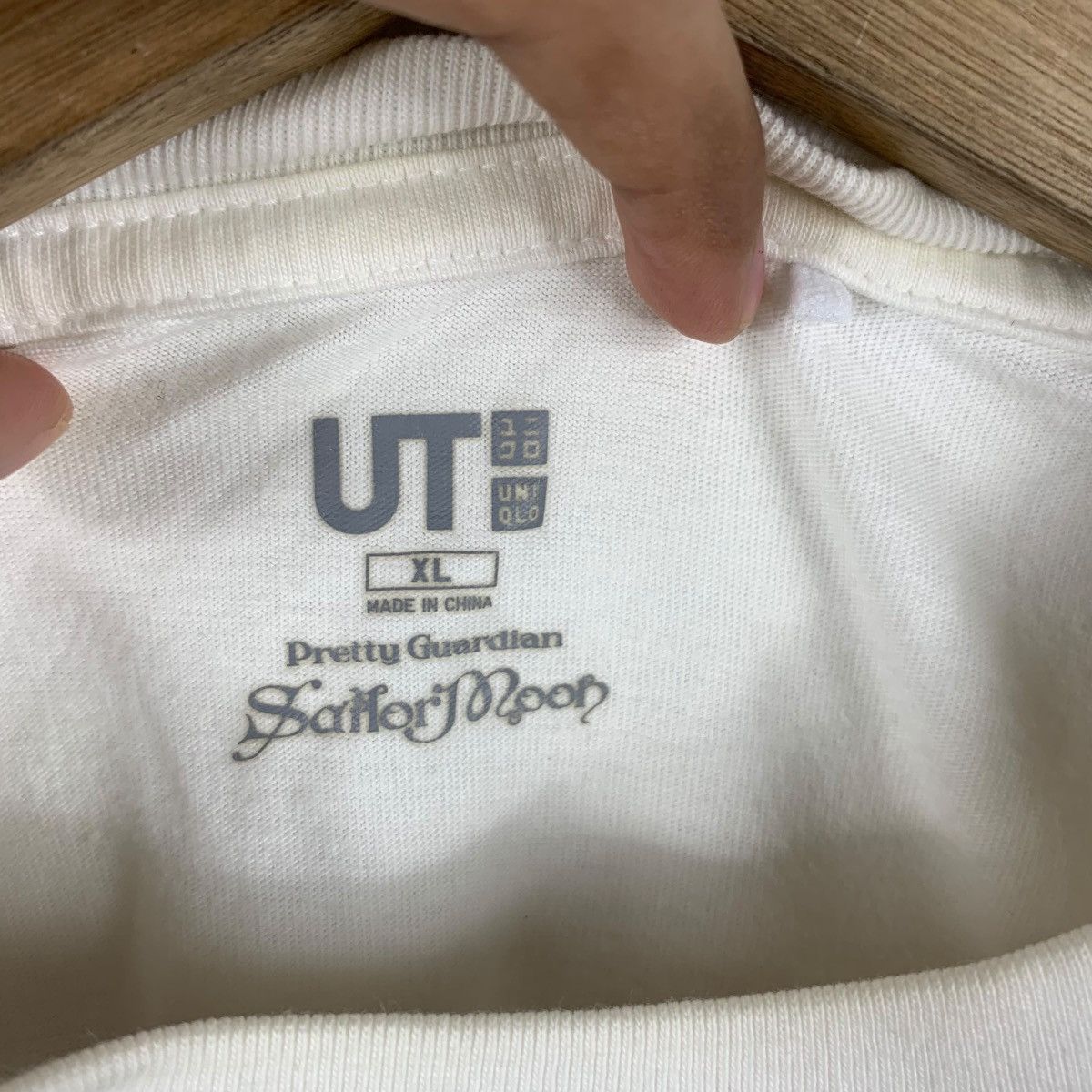 Uniqlo SAILOR MOON x UNIQLO Pretty Guardian Anime Manga Tee Shirt Size XL / US 12-14 / IT 48-50 - 6 Thumbnail