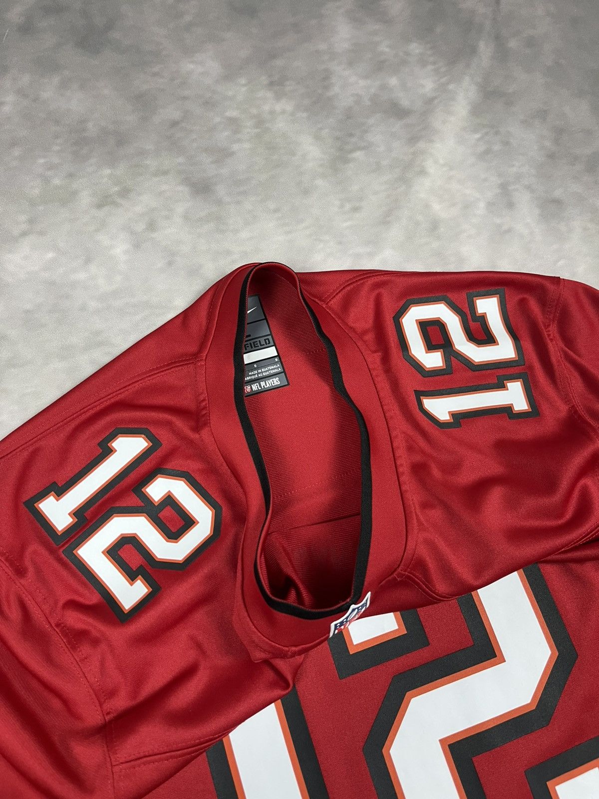Nike Tom Brady #12 Nike NFL Game Jersey Buccaneers Red (L) 2022 Size US L / EU 52-54 / 3 - 7 Thumbnail
