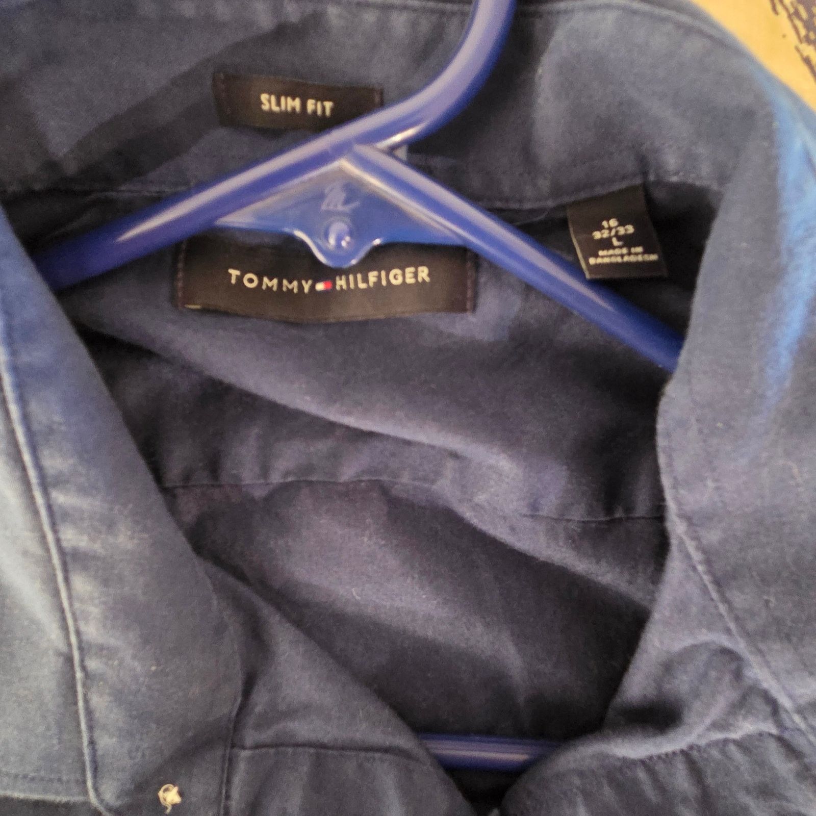 Tommy Hilfiger Stylish Blue Tommy Hilfiger Men's Button-Up Shirt, 16 32/33 Size US L / EU 52-54 / 3 - 4 Thumbnail
