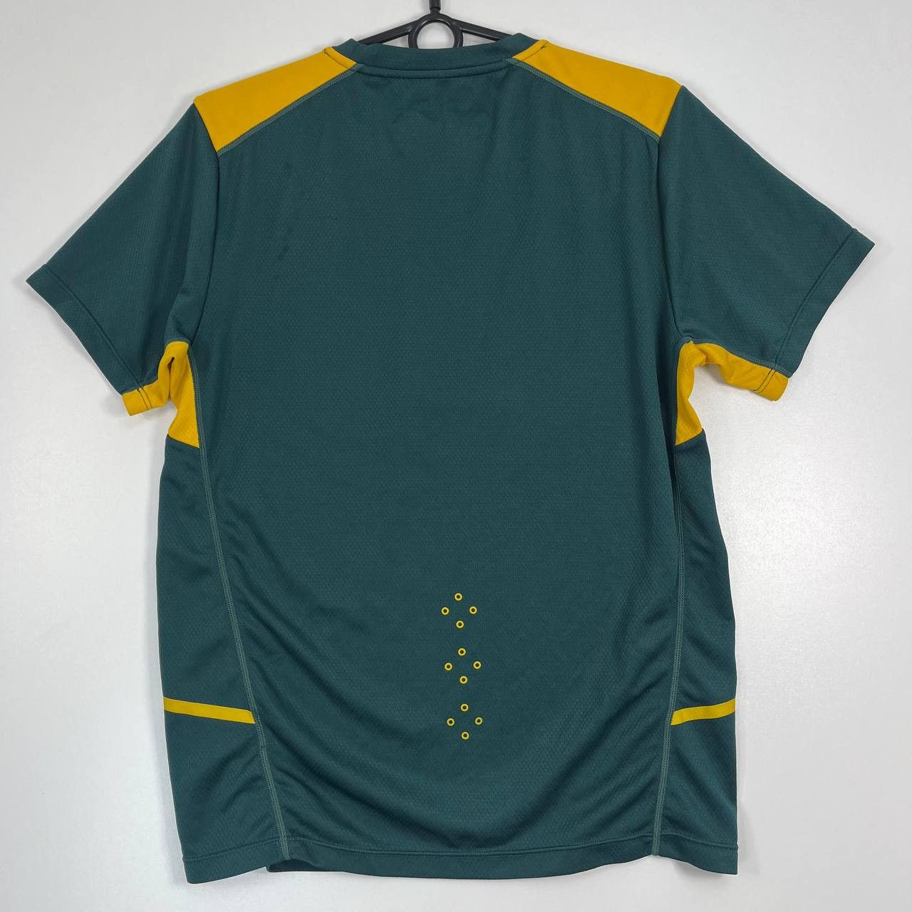 Castore WOLVERHAMPTON WANDERERS CASTORE WOLVES TRAINING T-SHIRT Sz S Size US S / EU 44-46 / 1 - 5 Thumbnail