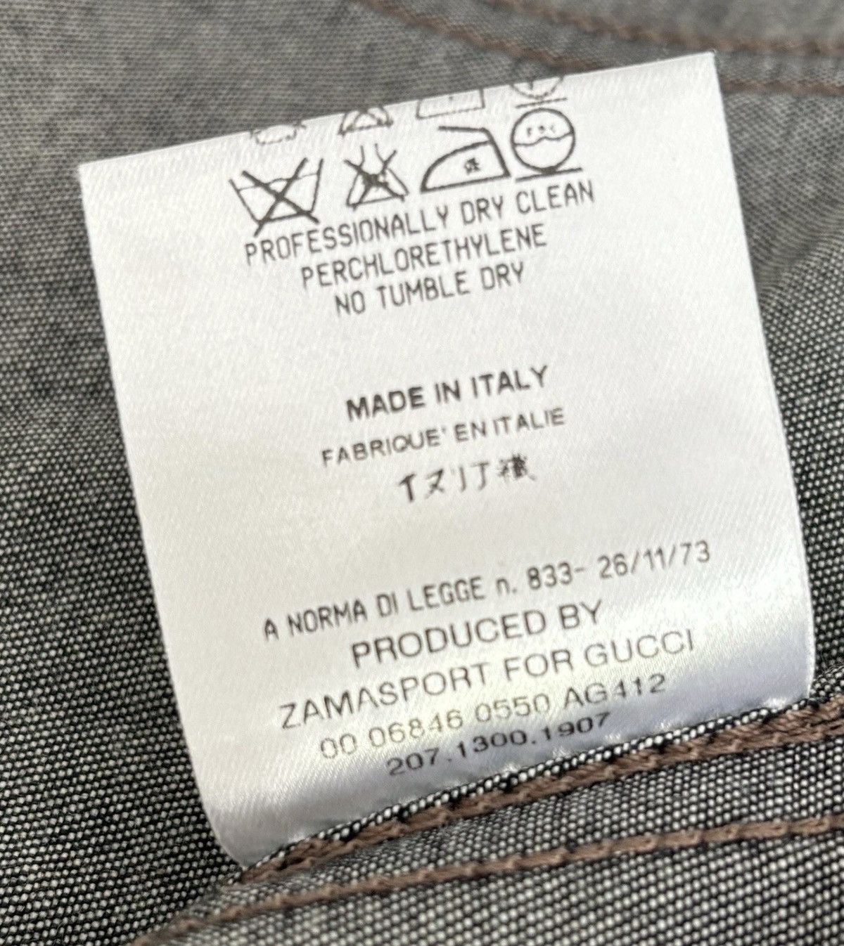 Gucci GUCCI Tom Ford FW 2000 Dark Blue Denim Leather Buckle Jacket Size S / US 4 / IT 40 - 14 Thumbnail