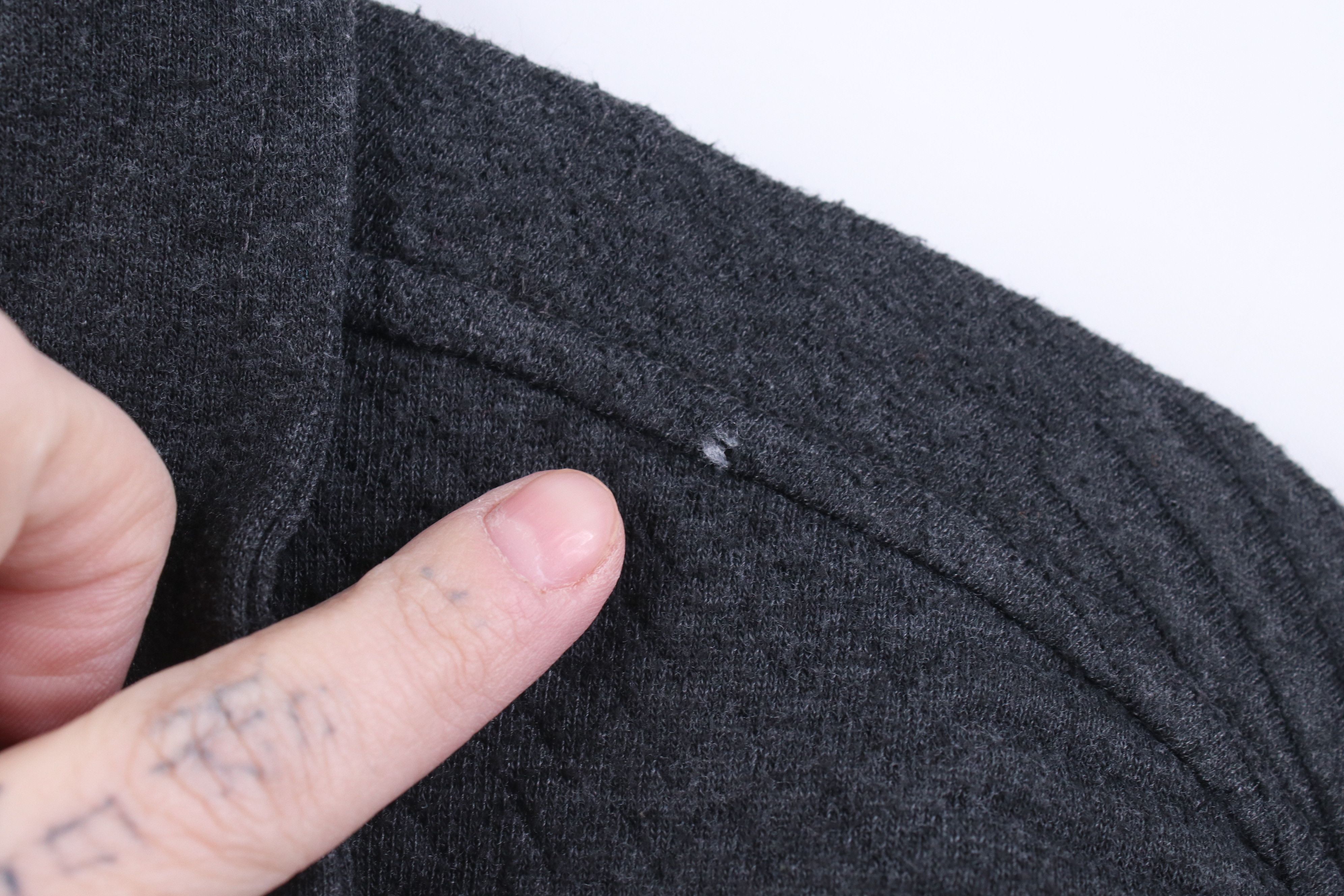 Vintage Vintage 90s Streetwear Textured Collared Pullover Sweatshirt Size US L / EU 52-54 / 3 - 6 Thumbnail