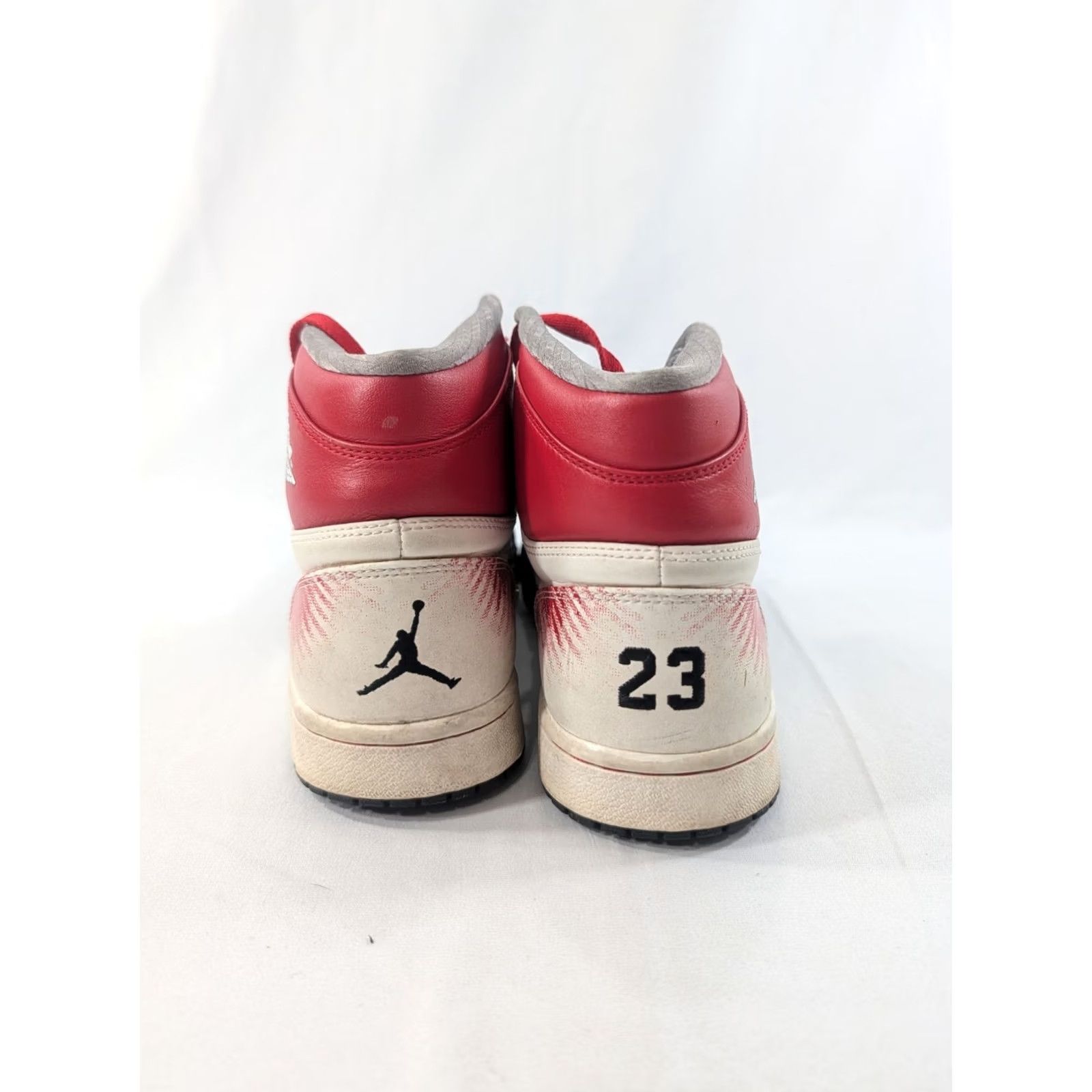 Jordan Brand Jordan Air Jordan 1 Retro High x Dave White Wings for the Future 2012 Sneakers Black 9.5 (Jordan) Size US 10 / EU 43 - 4 Thumbnail