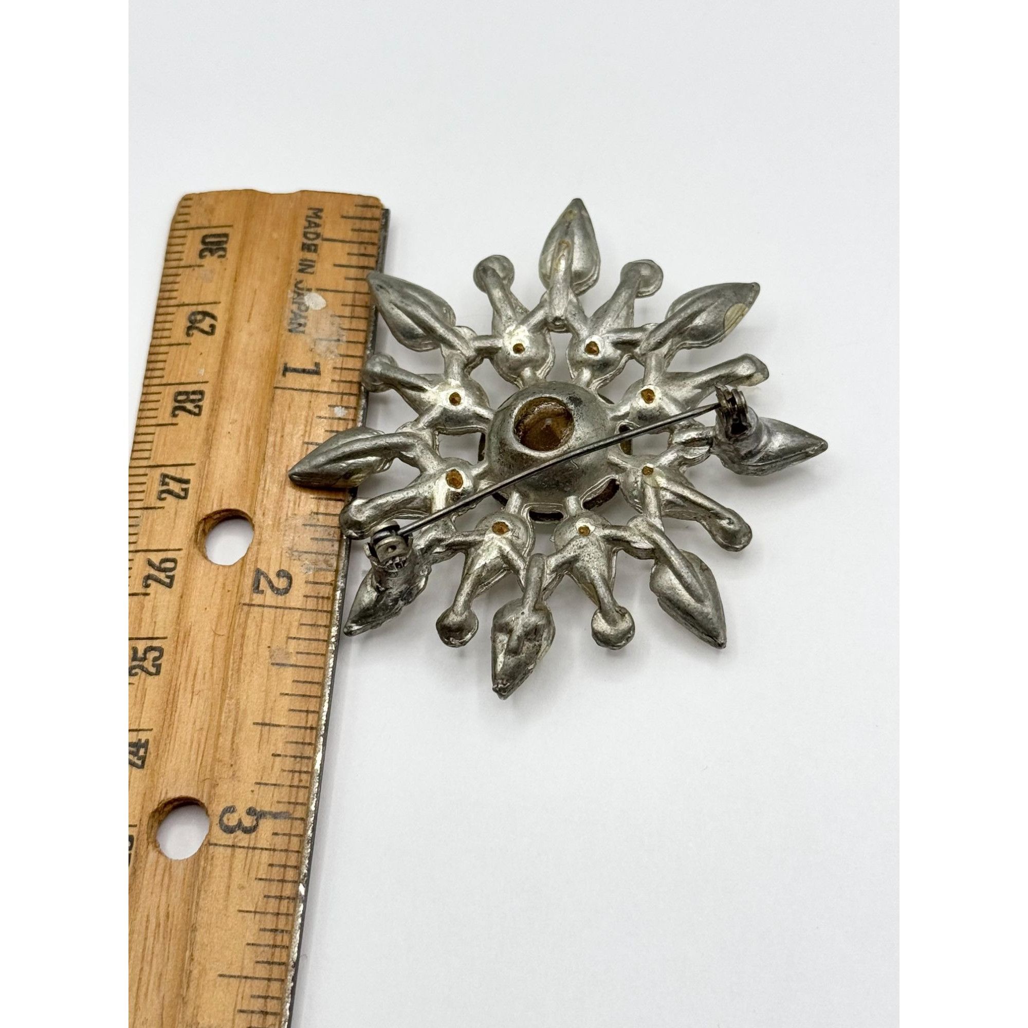 Vintage Vintage glass rhinestone Star brooch pin Size ONE SIZE - 4 Thumbnail