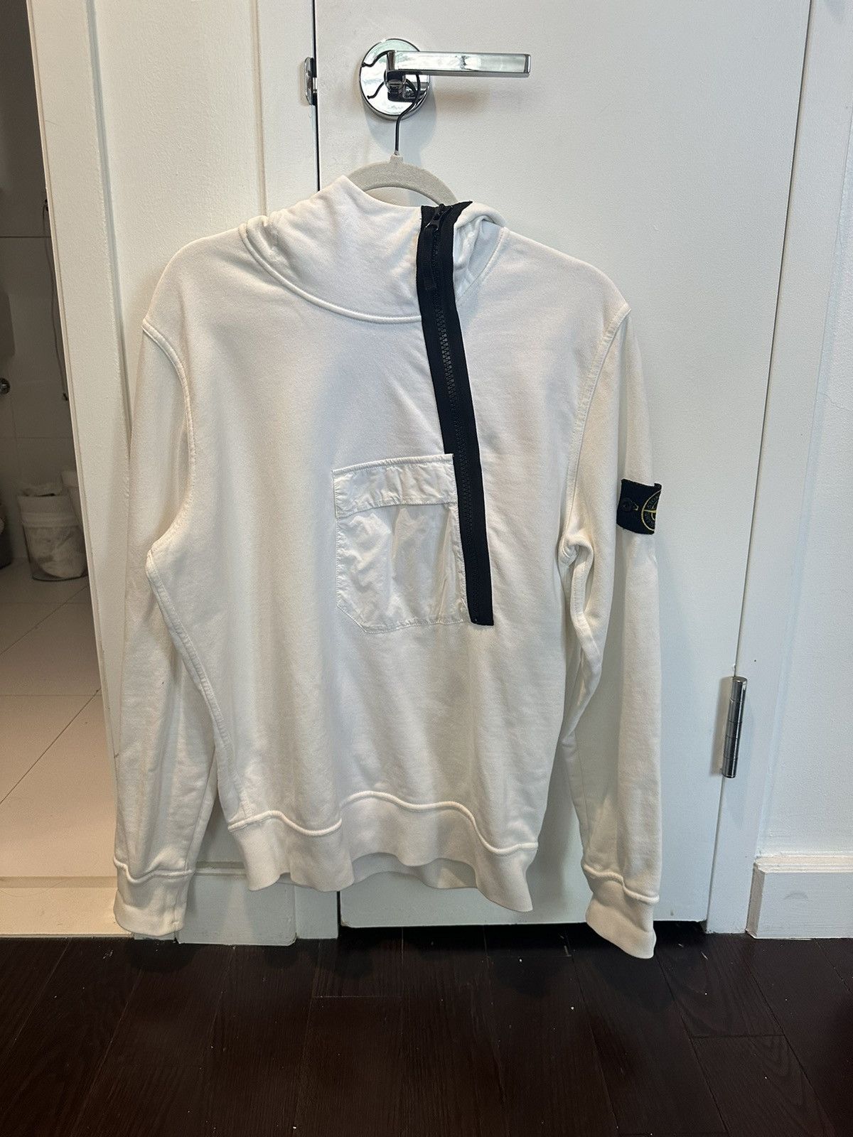 Stone Island Asymmetric Zip White Hoodie Size US M / EU 48-50 / 2 - 1 Thumbnail