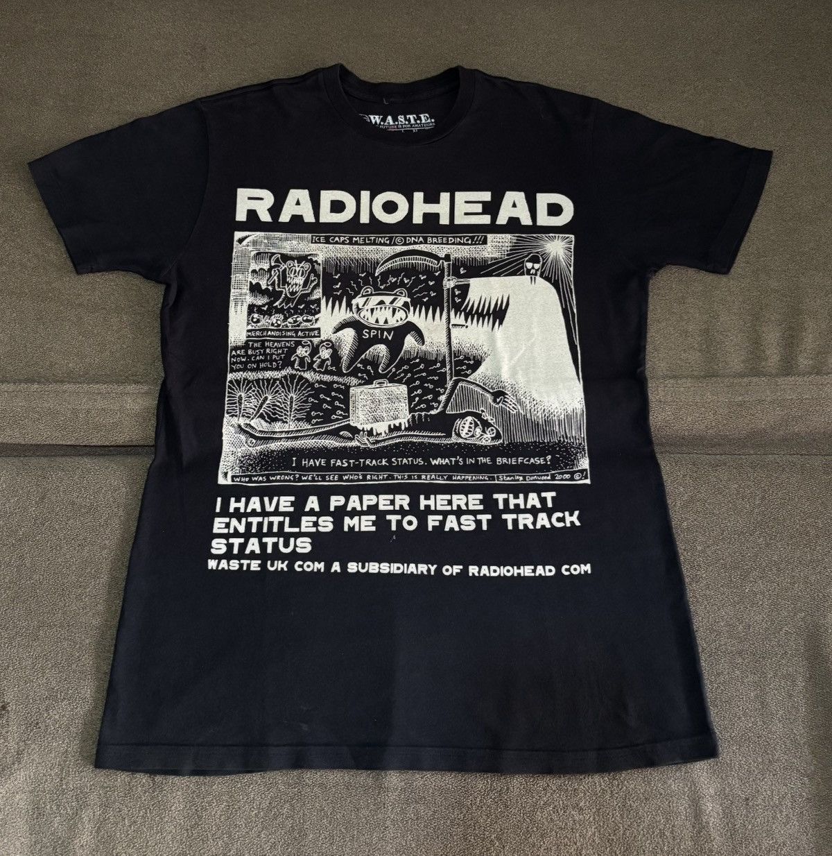 Band Tees Radiohead Shirt Vtg Y2K oasis the stone roses Size US M / EU 48-50 / 2 - 1 Thumbnail
