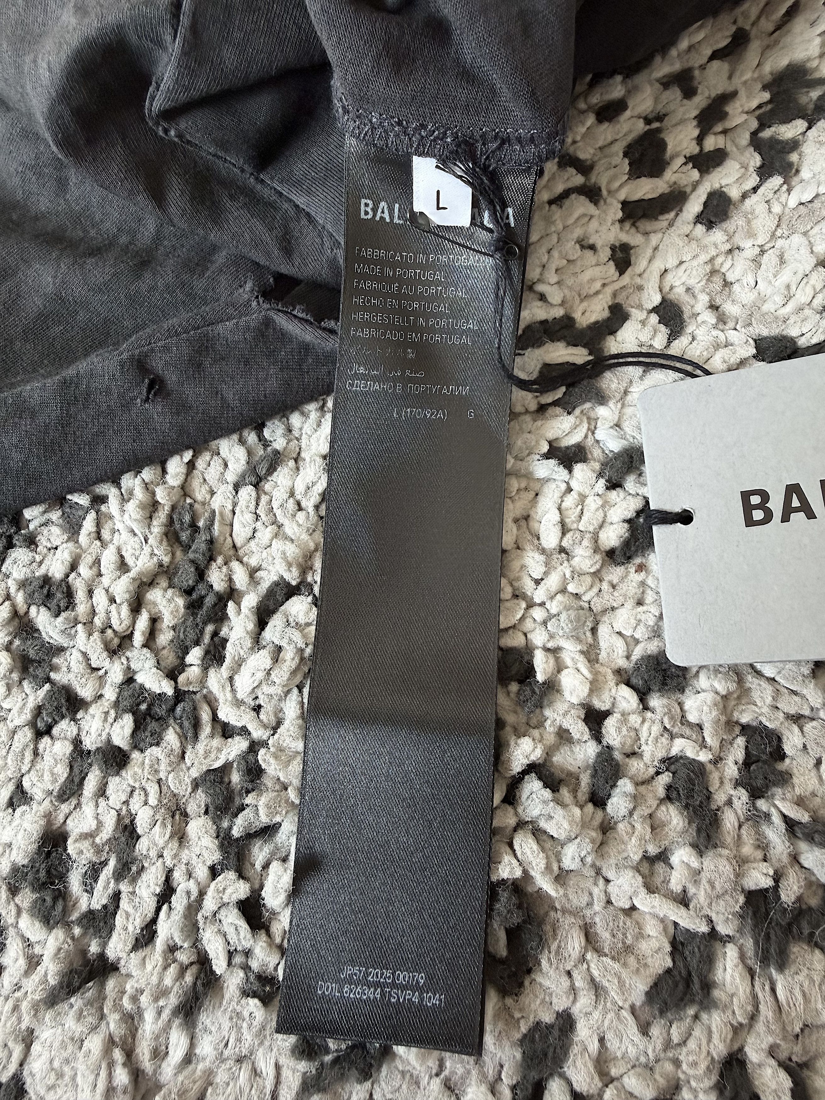 Balenciaga New Fall 25 Destroyed Emo Boxy T-Shirt (L) Size US L / EU 52-54 / 3 - 13 Thumbnail