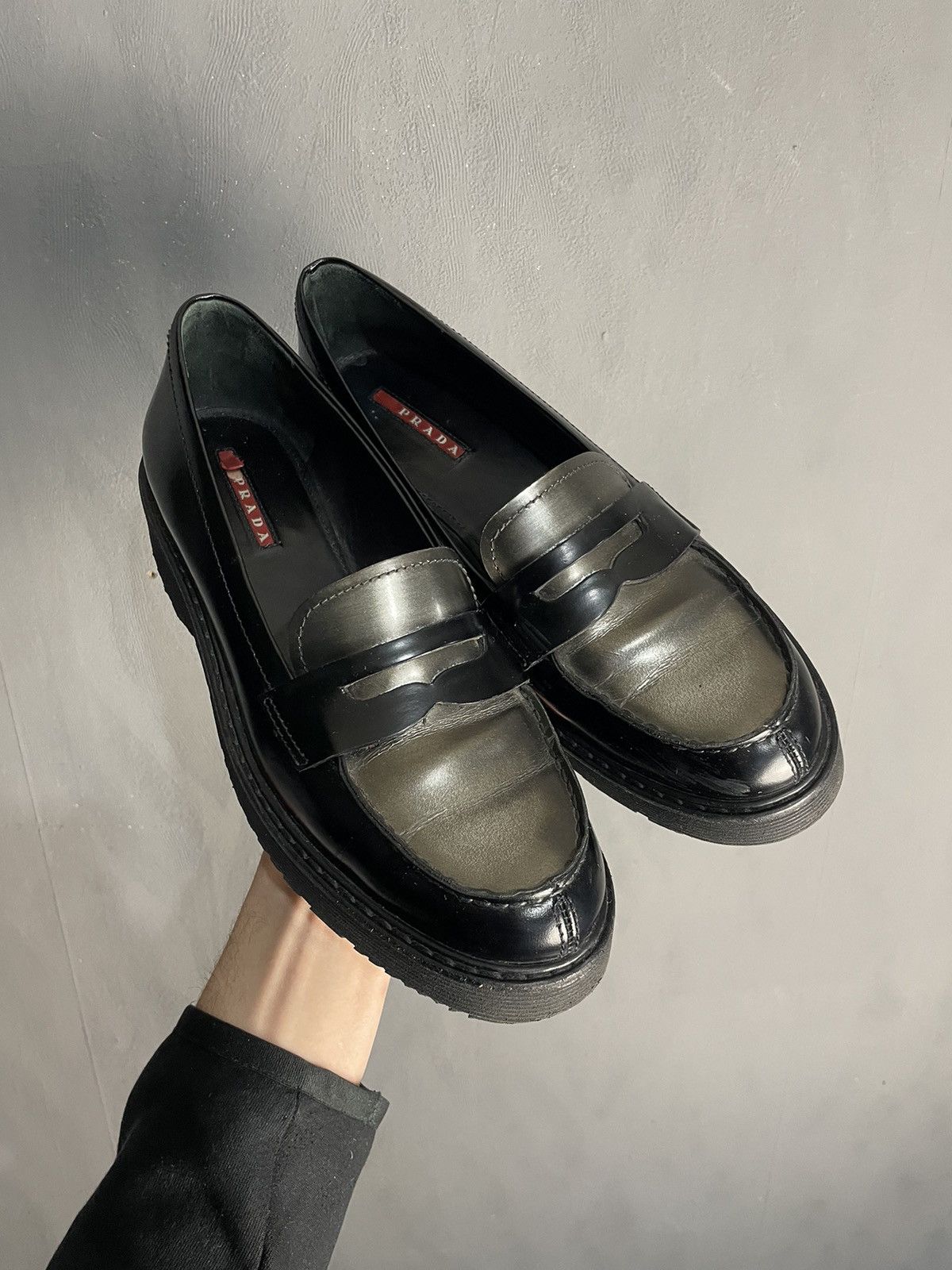 Prada Prada loafers size 40 Size US 10 / IT 40 - 2 Thumbnail