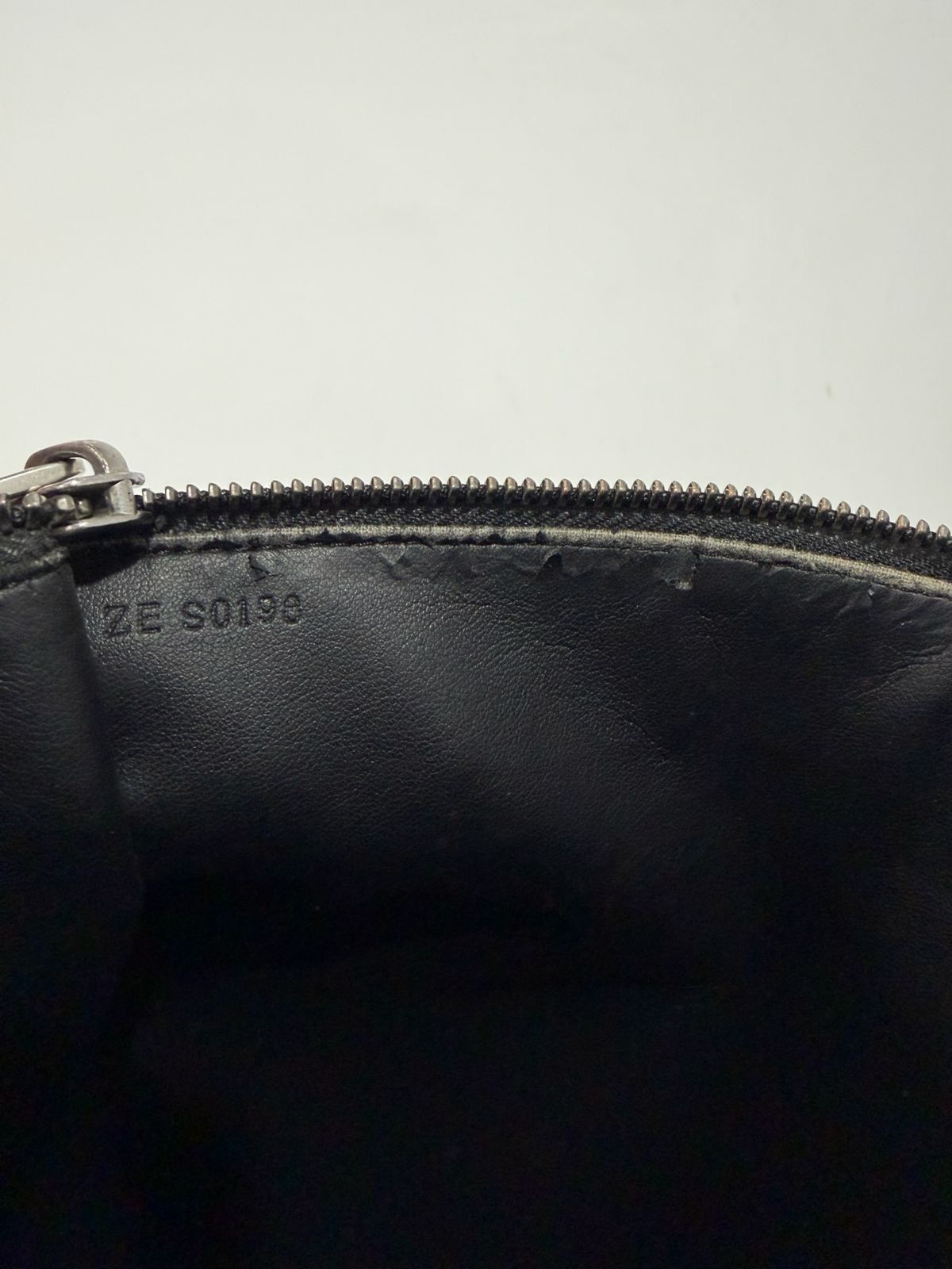 Givenchy Givenchy logo-printed clutch Size ONE SIZE - 4 Thumbnail