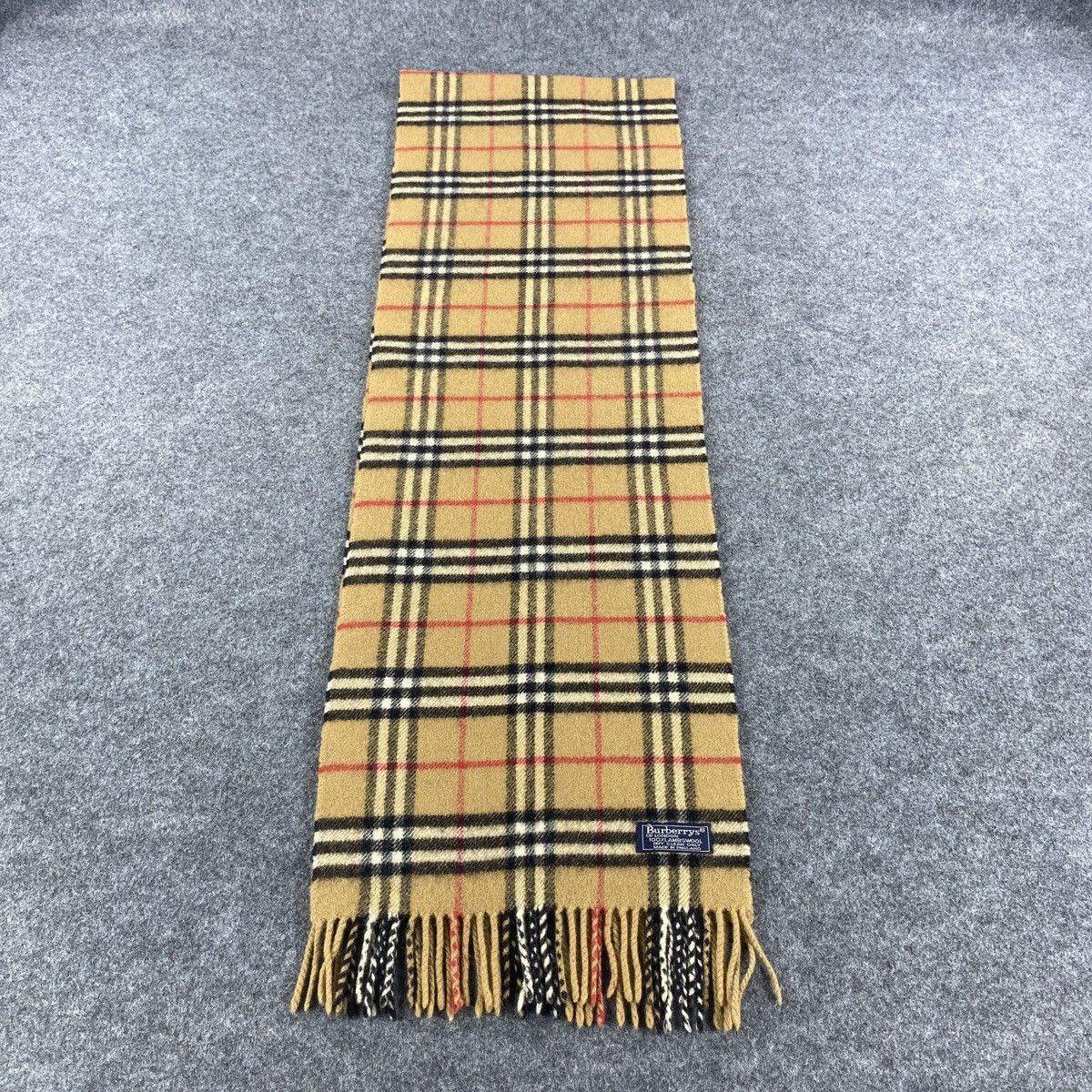 Burberry × Vintage Burberrys Scarf # Muffler # Neckwear # D672 Size ONE SIZE - 1 Thumbnail