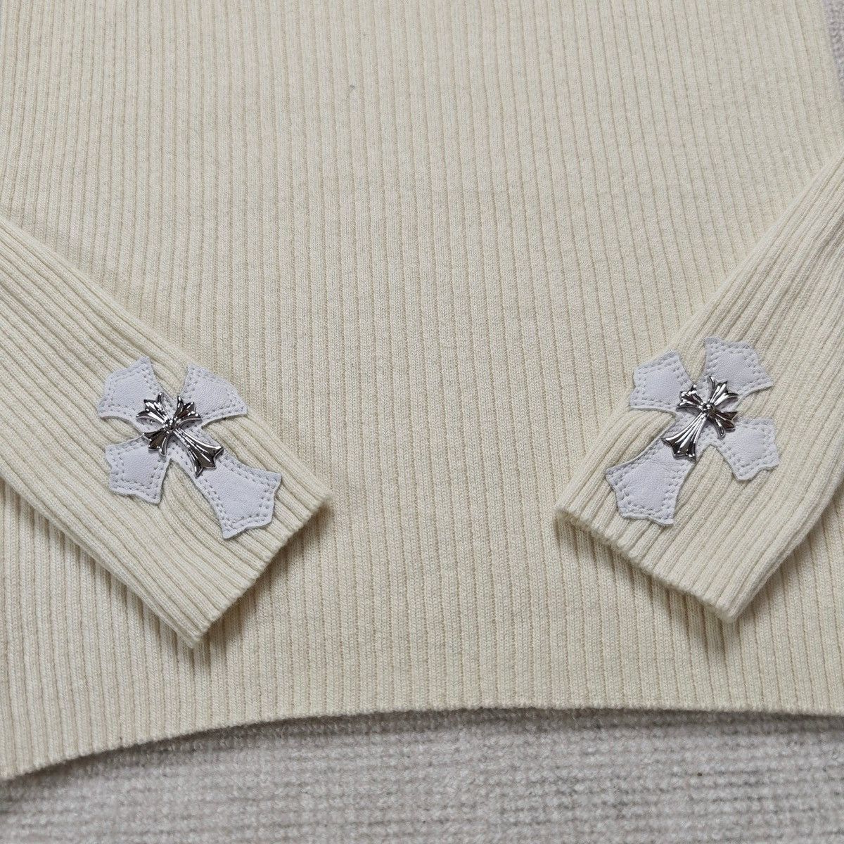 Chrome Hearts Chrome Hearts Cashmere Cross Patches Silver Sweater Size M / US 6-8 / IT 42-44 - 2 Thumbnail