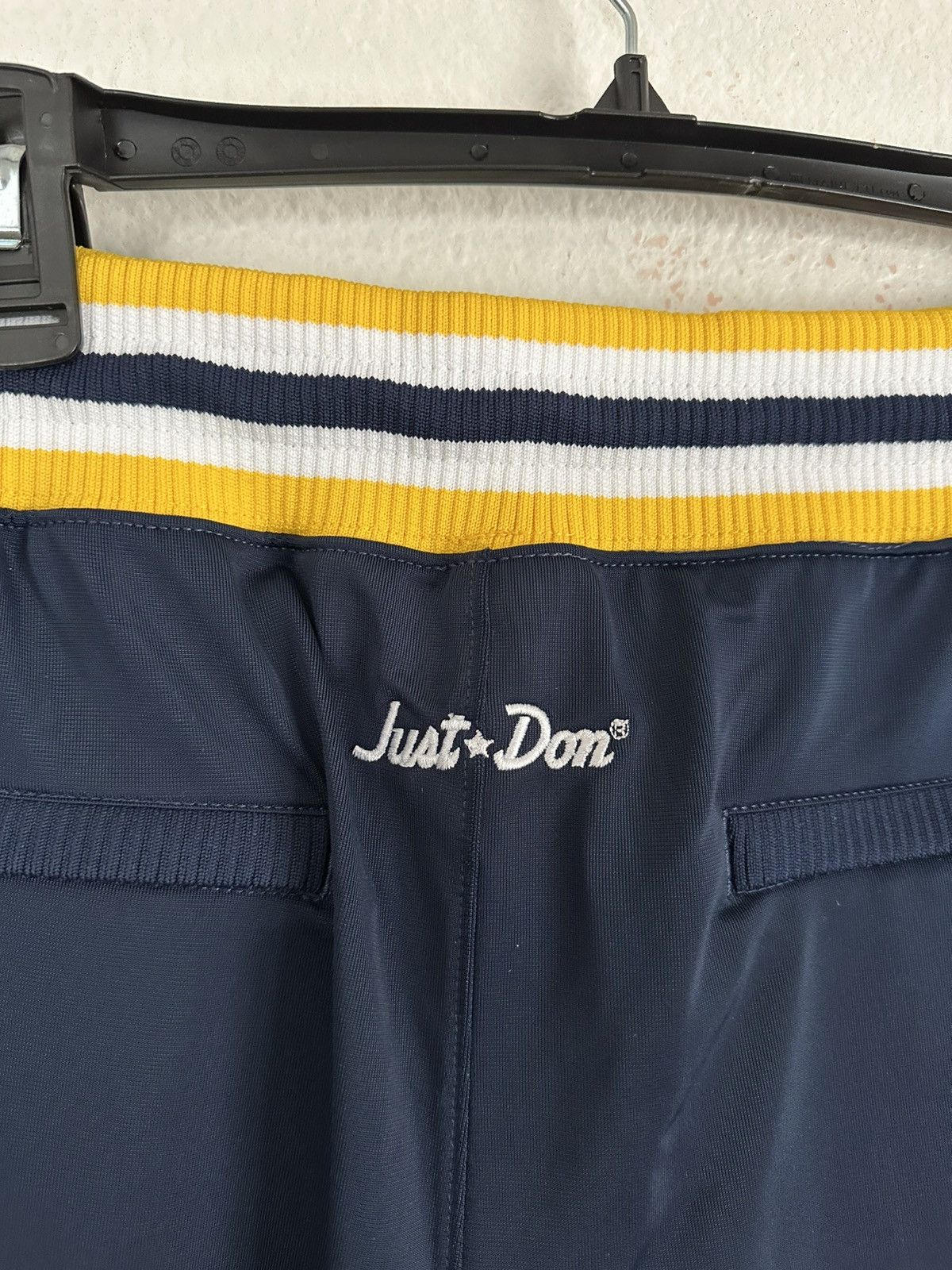 Just Don Air Jordan Just Don Michigan Wolverines PE Shorts RARE Size US 32 / EU 48 - 8 Thumbnail