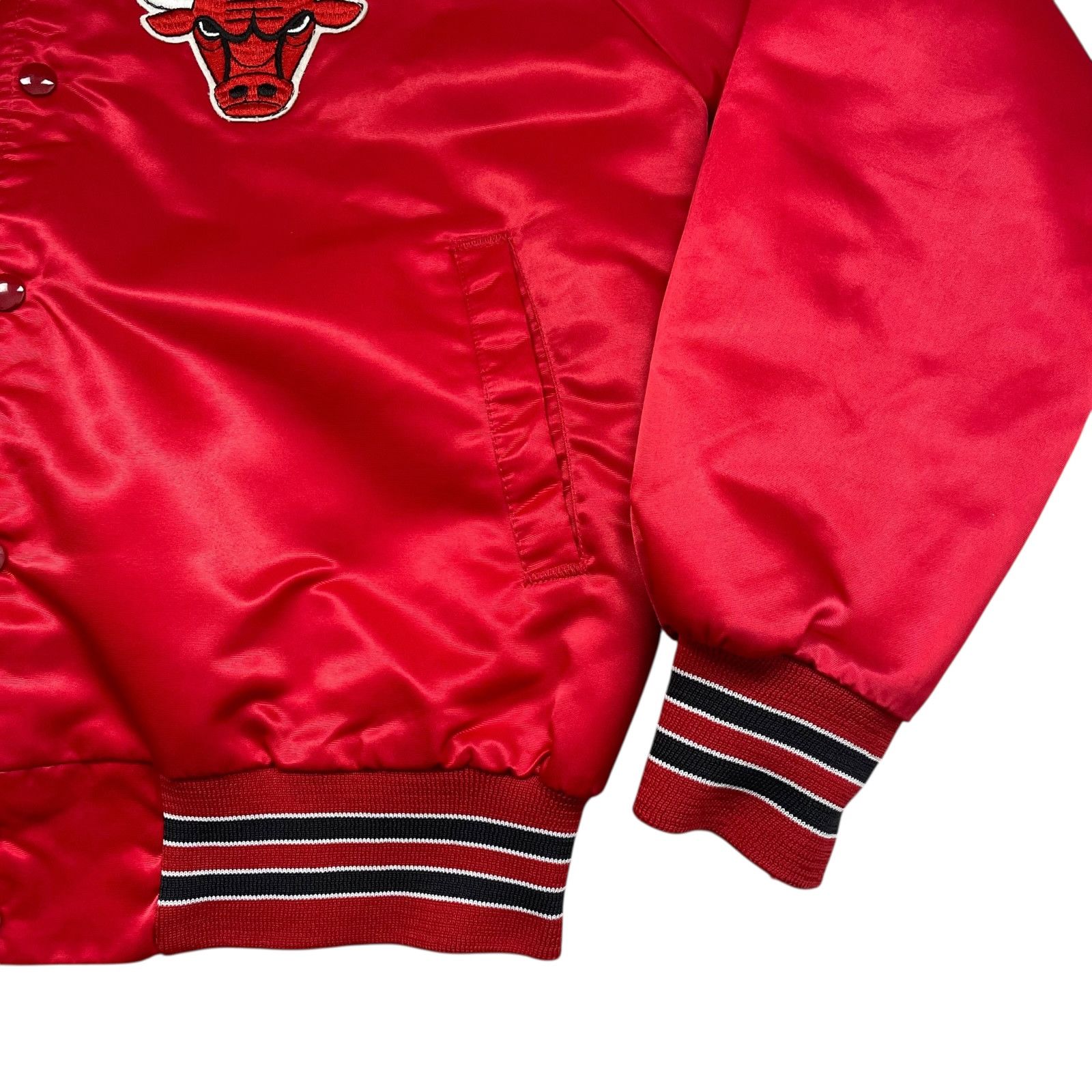 NBA VTG 90s CHICAGO BULLS CHALK LINE SATIN BOMBER JACKET SIZE M Size US M / EU 48-50 / 2 - 5 Thumbnail
