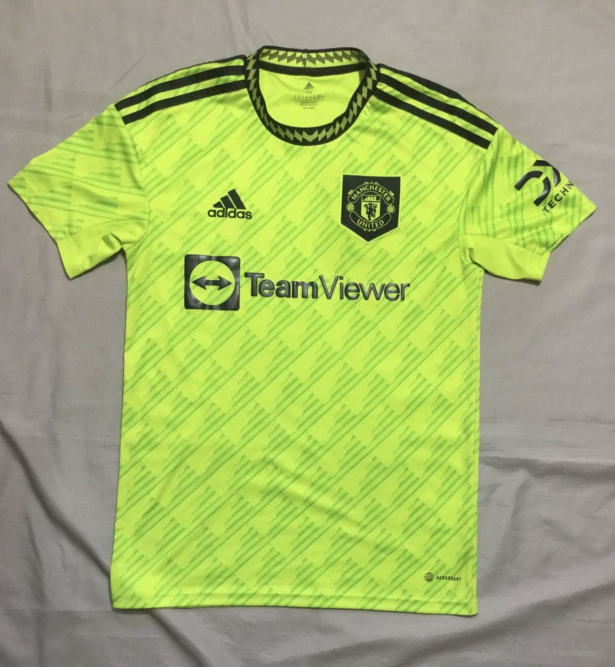 Adidas Adidas Manchester United 22/23 3rd Football Shirt Size XS Size US XS / EU 42 / 0 - 1 Thumbnail