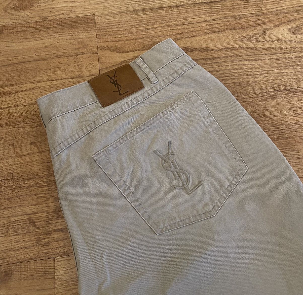 Yves Saint Laurent Yves Saint Laurent Pocket Logo Pants x Luxury x Vintage Size US 38 / EU 54 - 1 Thumbnail