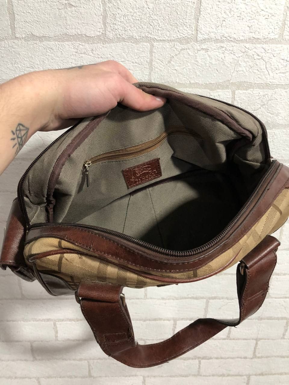 Burberry × Vintage Vintage Burberry Nova Check Bag Size ONE SIZE - 3 Thumbnail