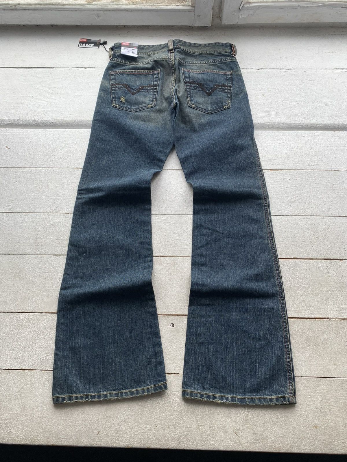 Diesel NWT 90s Luxury Diesel Rame Bootcut Jeans Made in Italy W26 Size 26" / US 2 / IT 38 - 12 Thumbnail