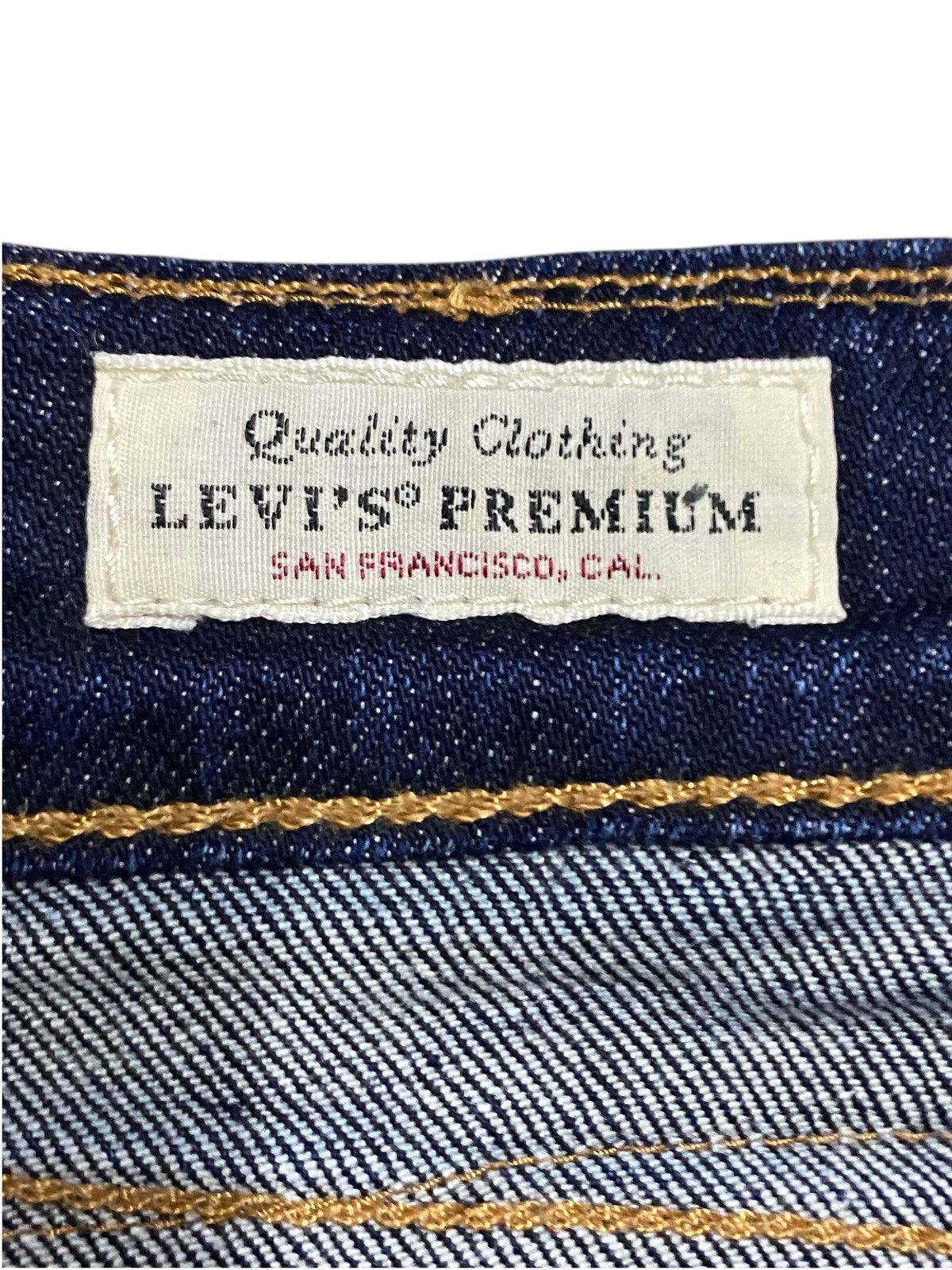 Levi's Levis Vietnam Big E Blue Faded Wash Distressed Loose Jeans Size US 33 - 12 Thumbnail